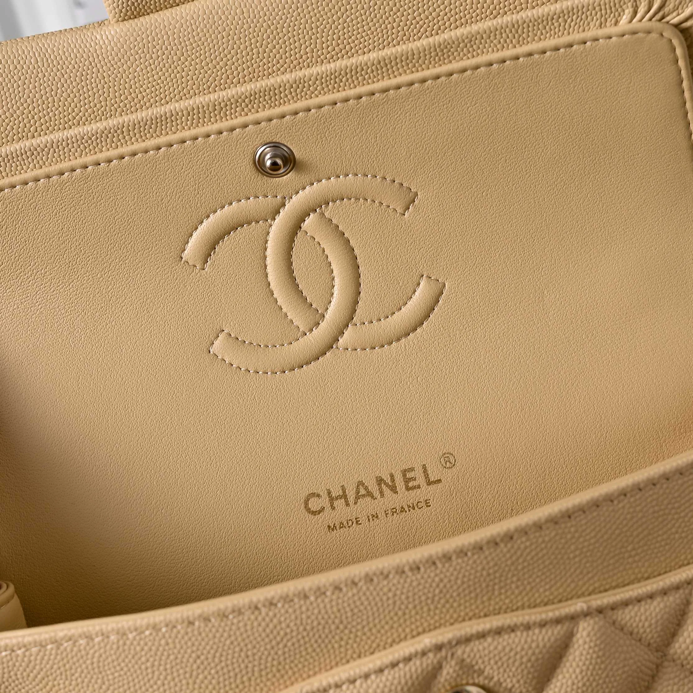 Women's Classic Handbags CHANEL 18147975