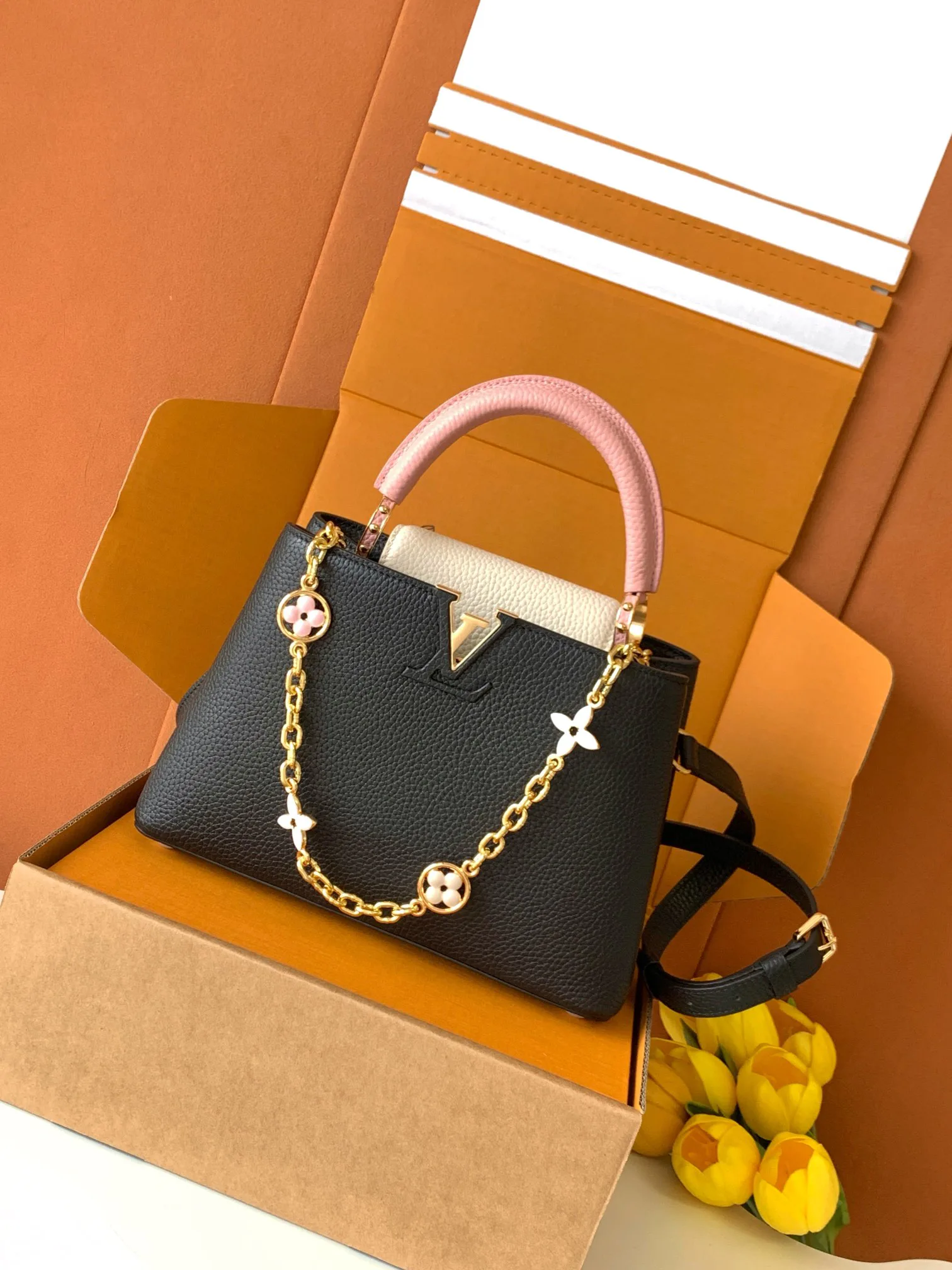 Women's Classic Handbags LOUIS VUITTON 18520883