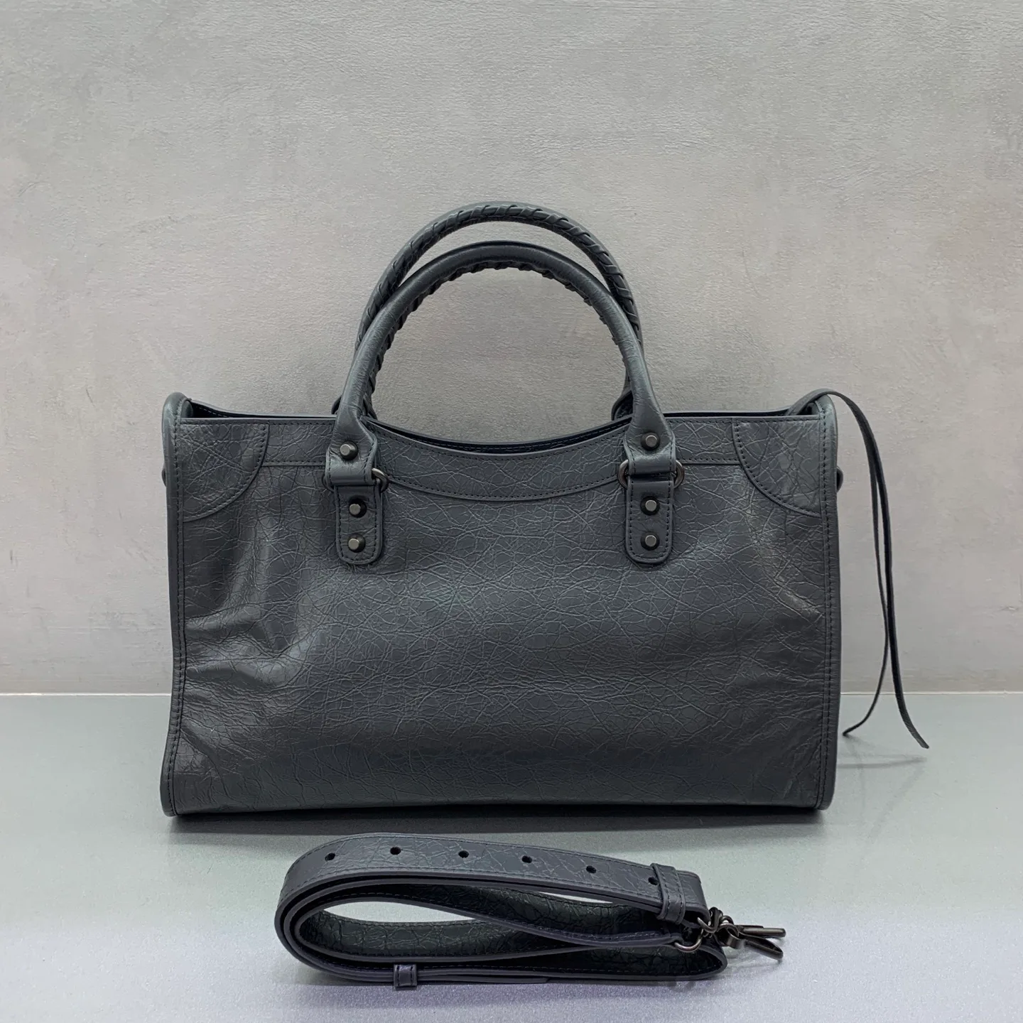 Women's Classic Handbags BALENCIAGA 18136150