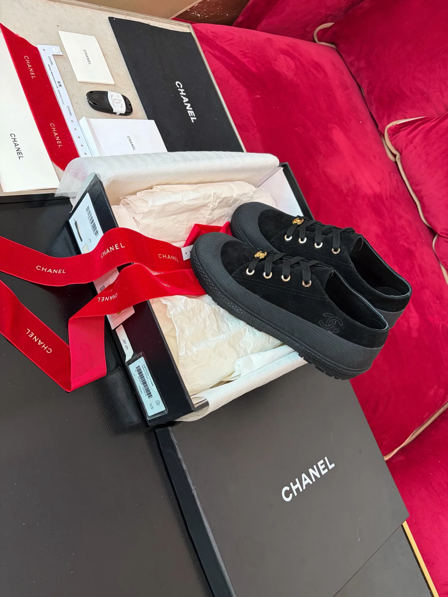 Кроссовки Женские Chanel 18683223