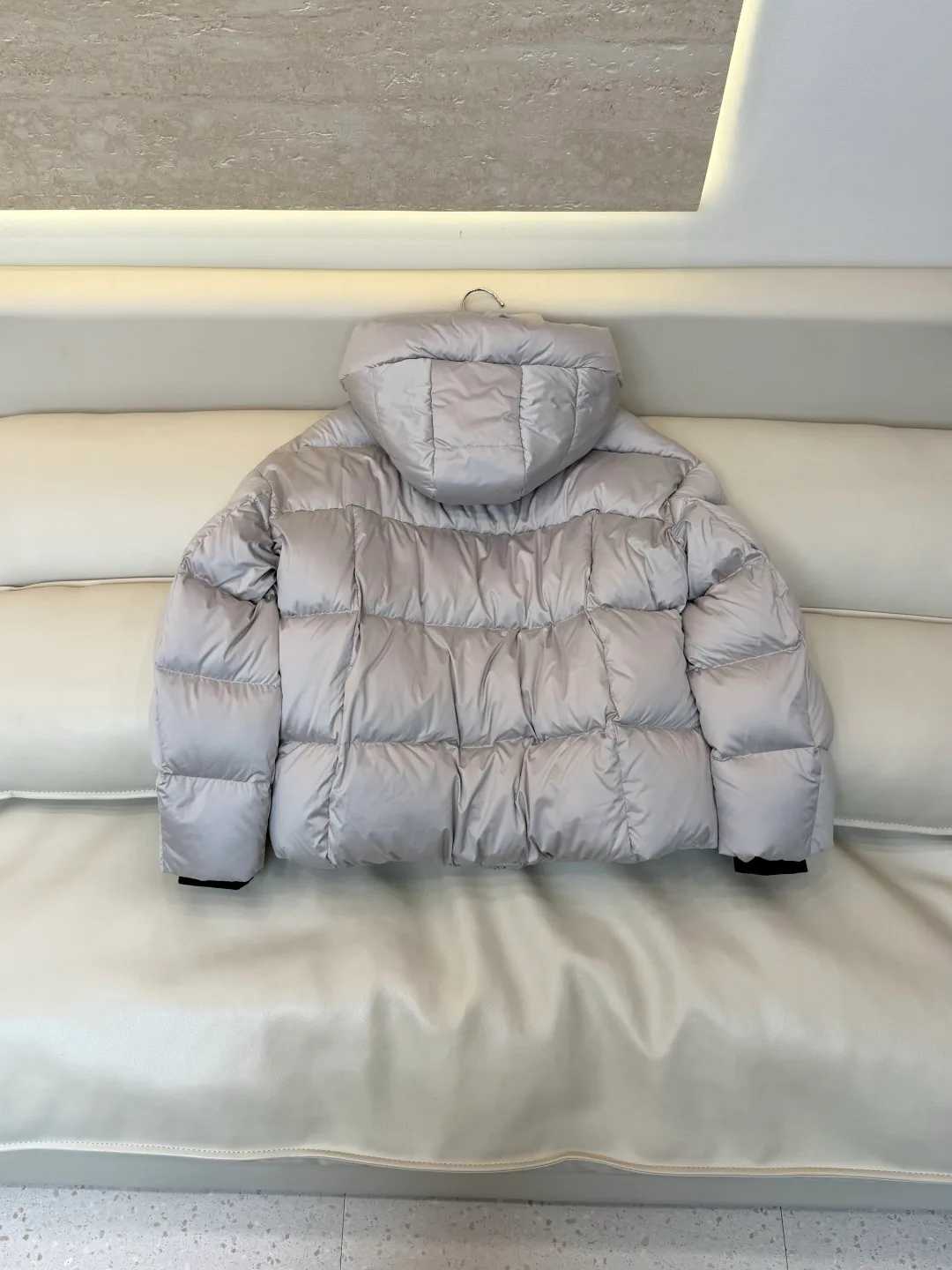 Women's Jackets And Down Jackets PRADA 18226355