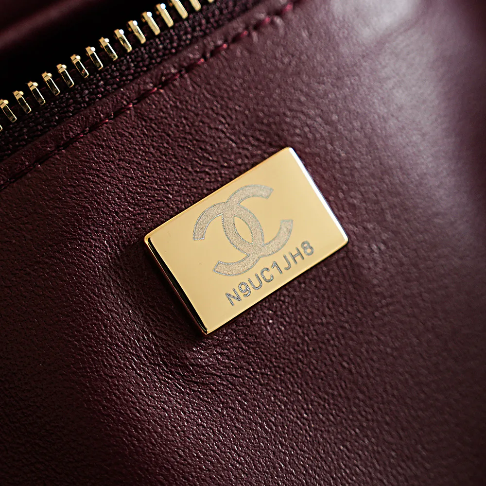 Классические Сумки Женские Chanel 18588728