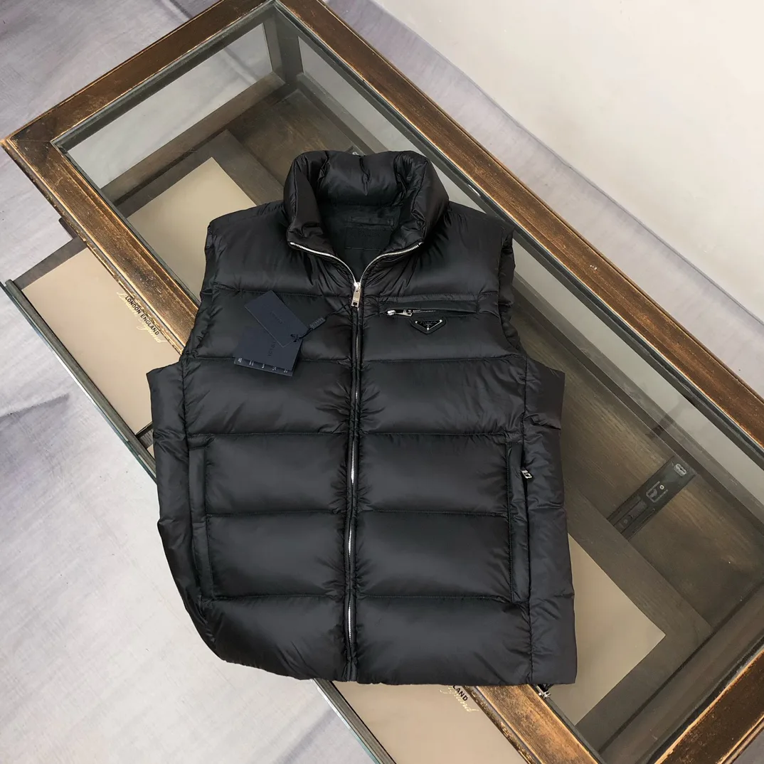 Men's Vests PRADA 18001999