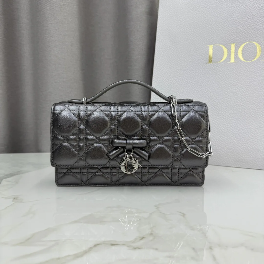 Women's Classic Handbags CHRISTIAN DIOR 18116375