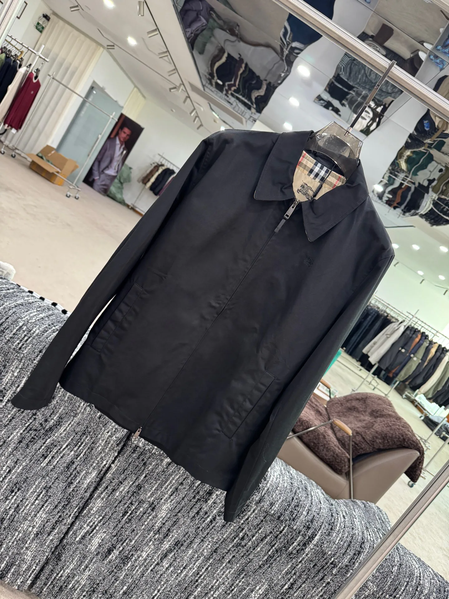 Men's Jackets And Down Jackets BURBERRY 18084190