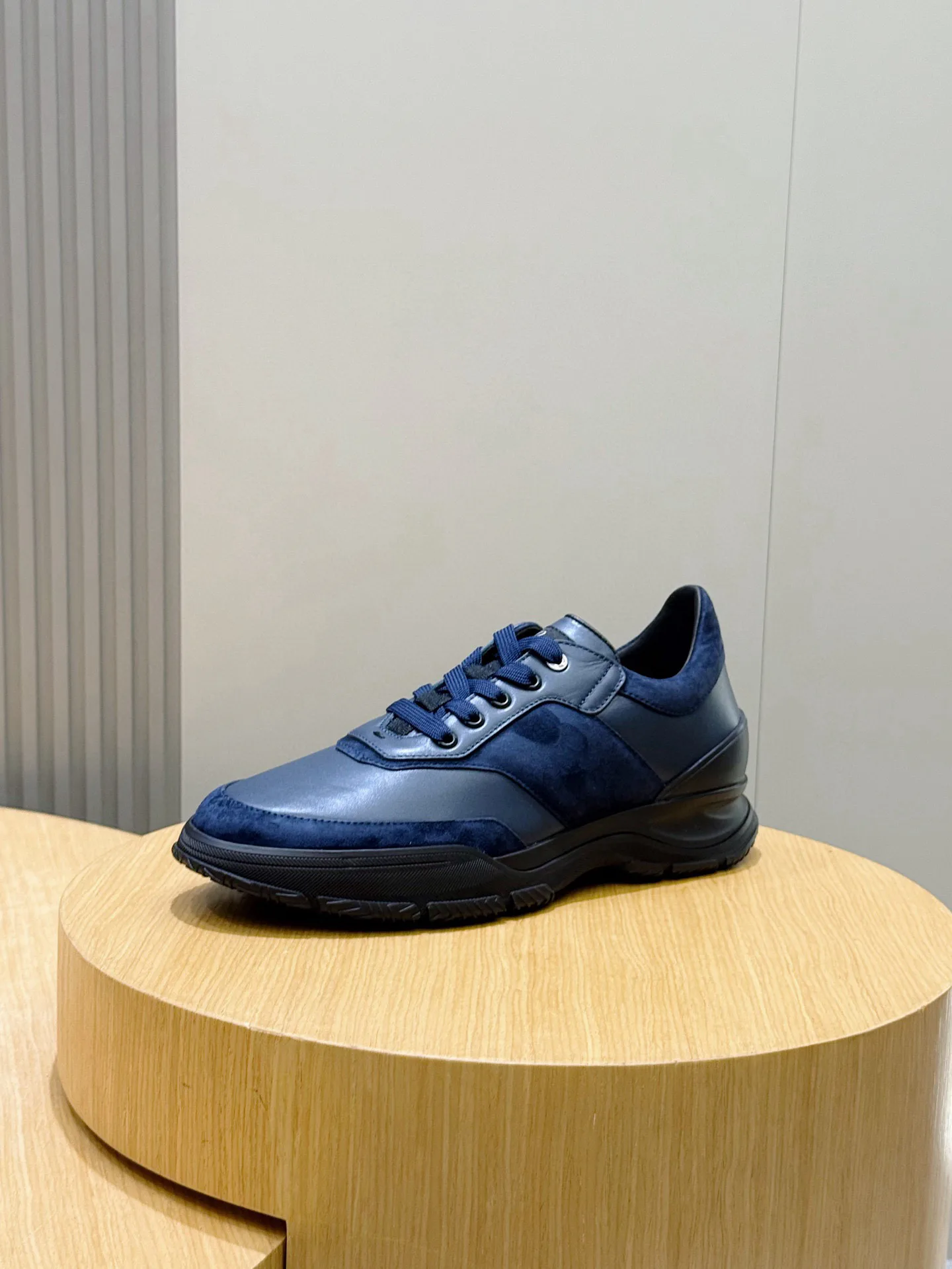 Кроссовки Мужские Brioni 18679715