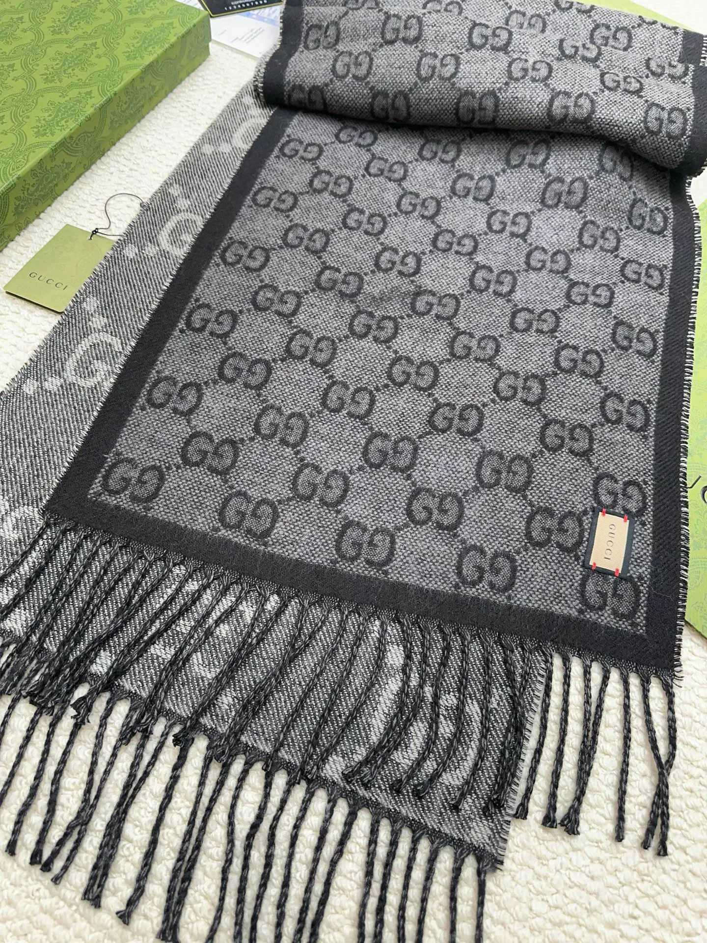 Scarves GUCCI 18003246