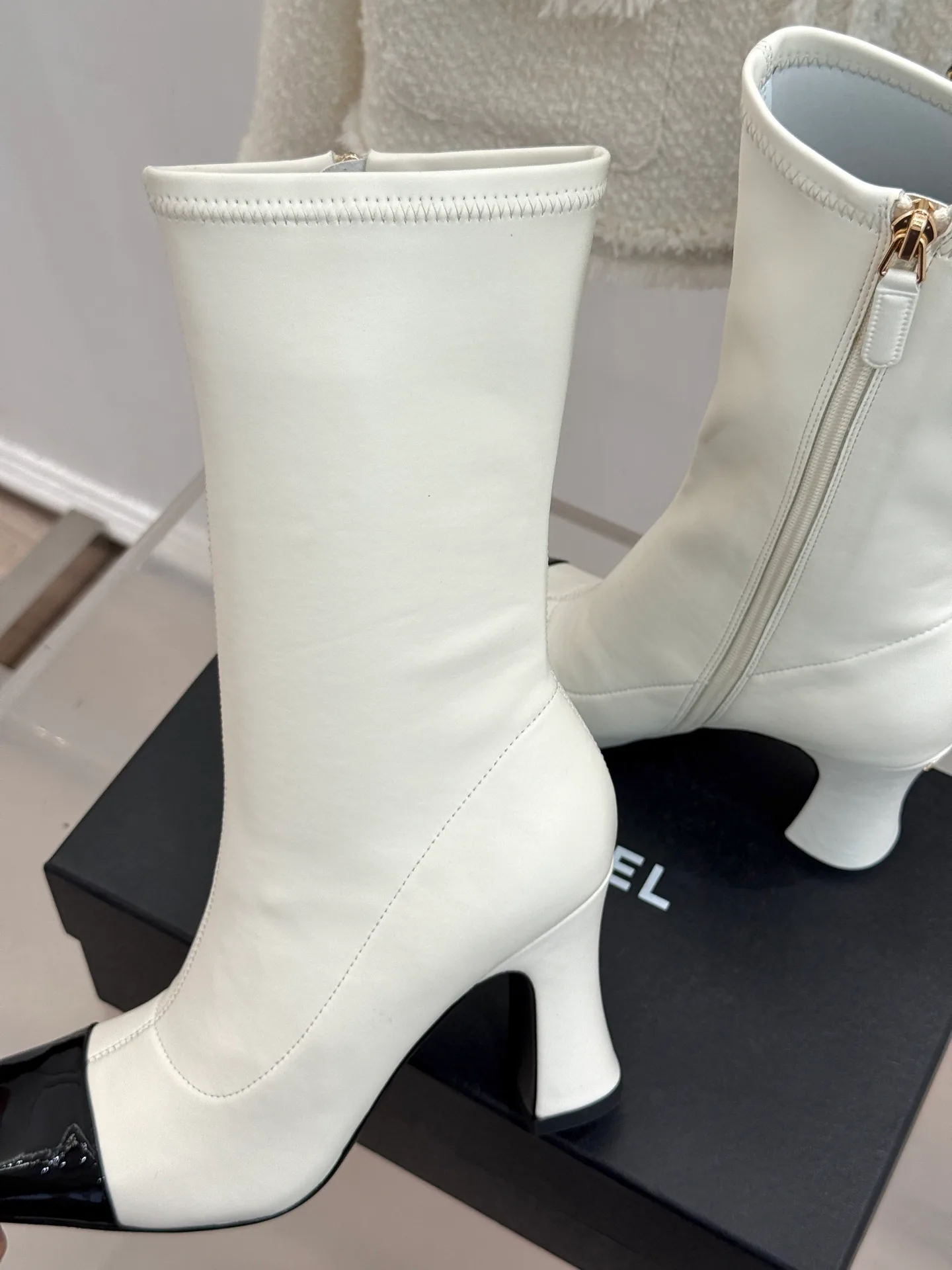 Сапоги Женские Chanel 18582922
