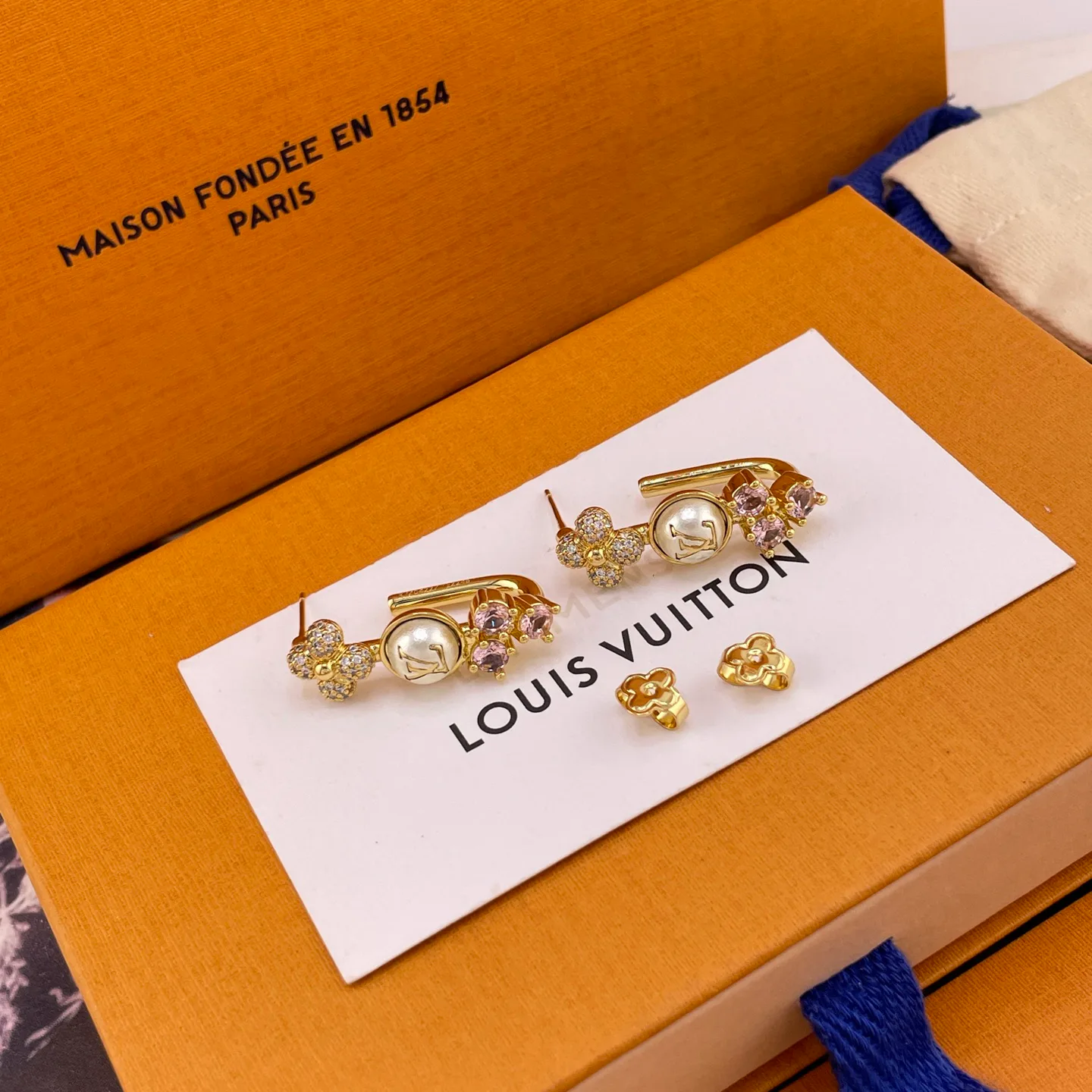 Jewelry LOUIS VUITTON 18441625