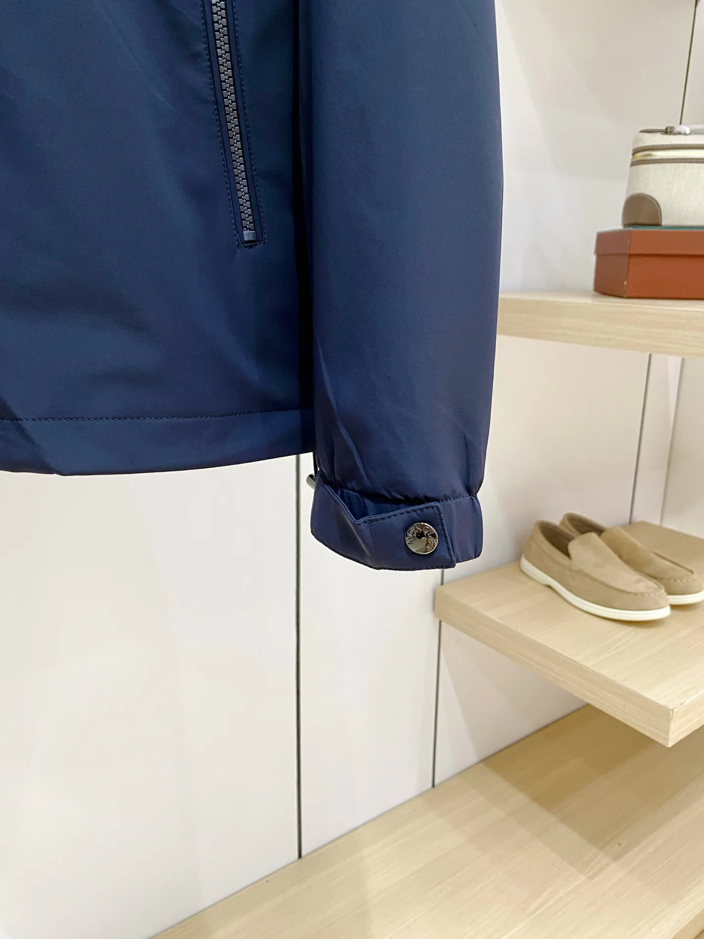 Men's Jackets And Down Jackets MONCLER 17805597