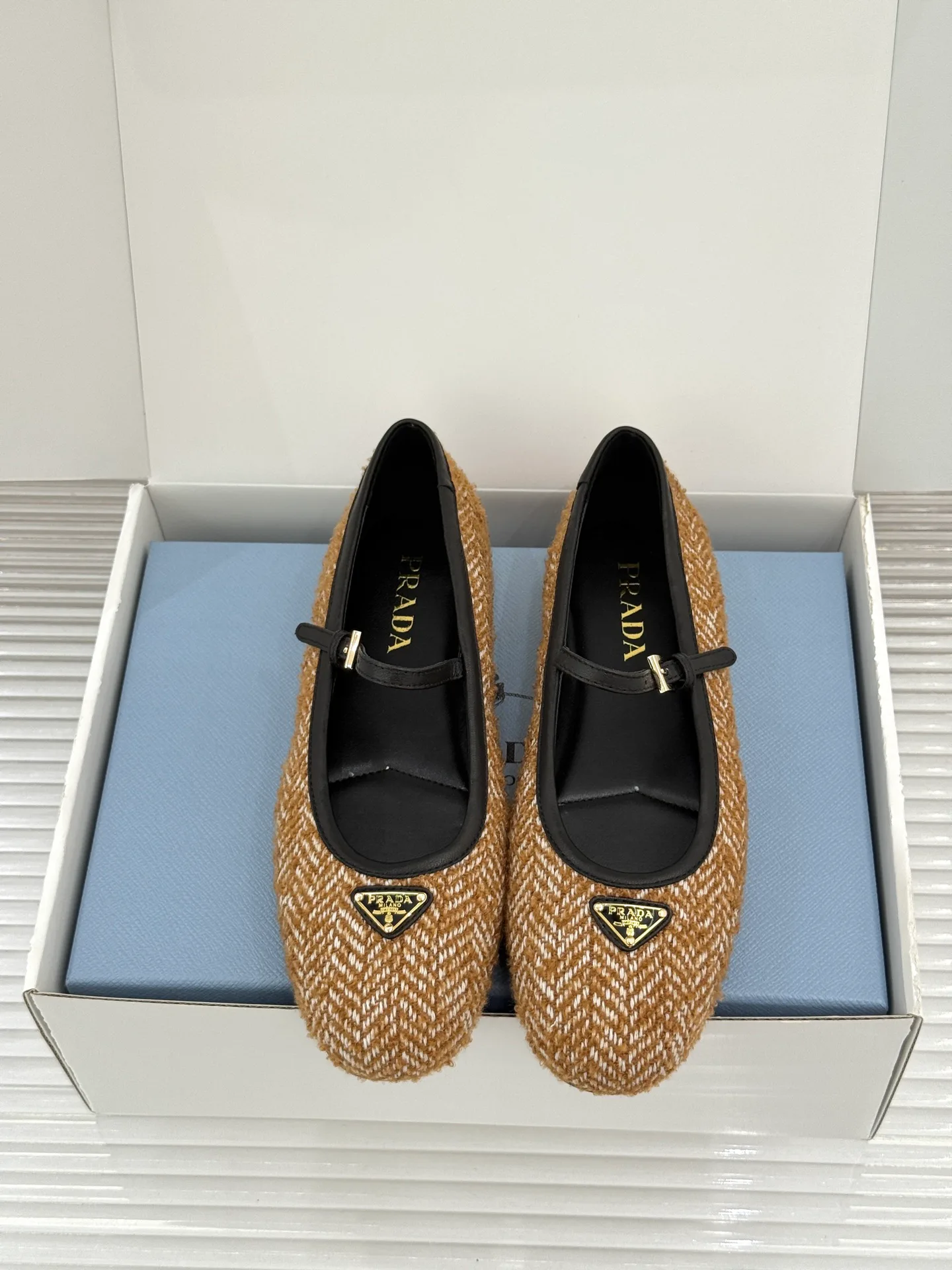 Women's Ballet Flats PRADA 18432689