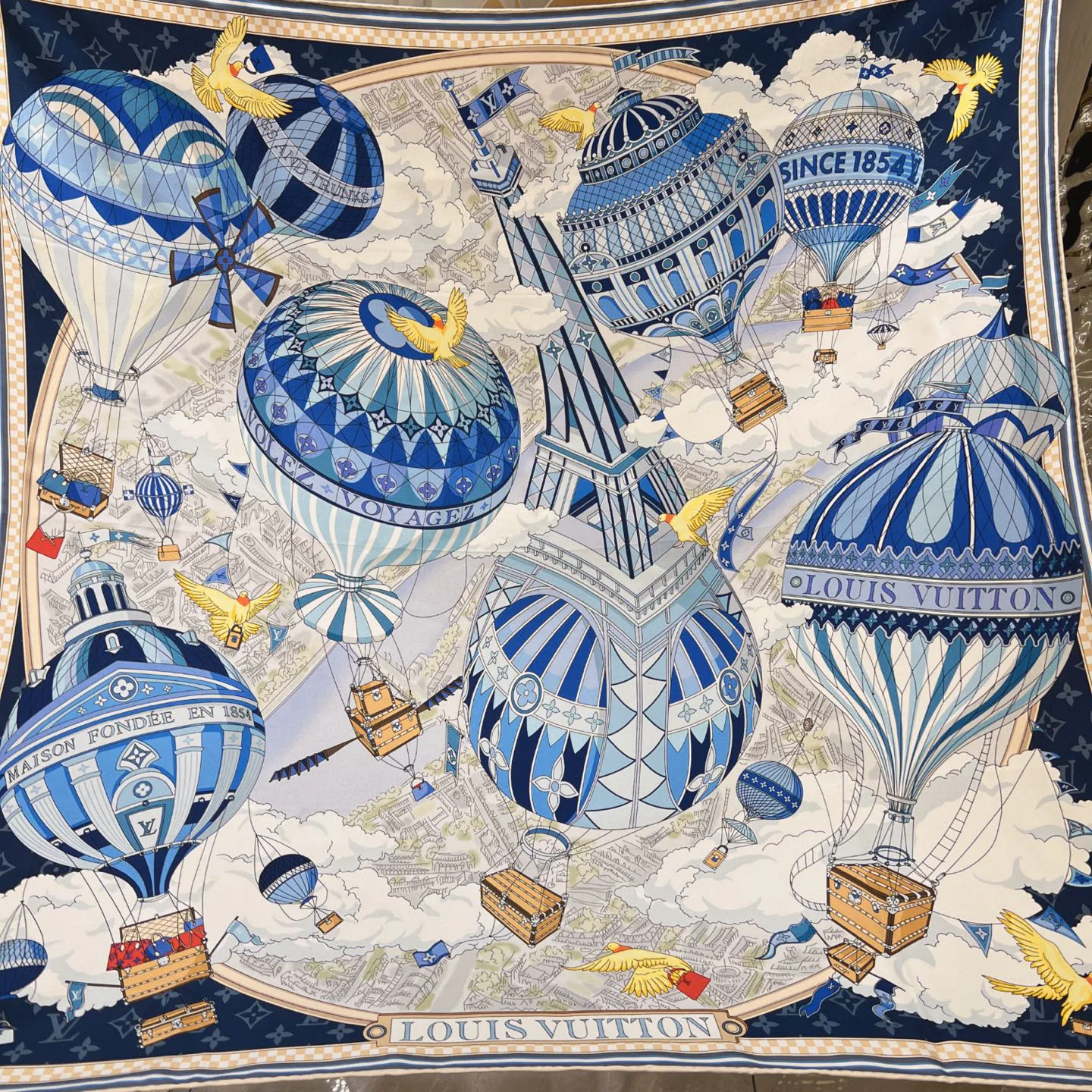 Silk Scarves LOUIS VUITTON 16851482