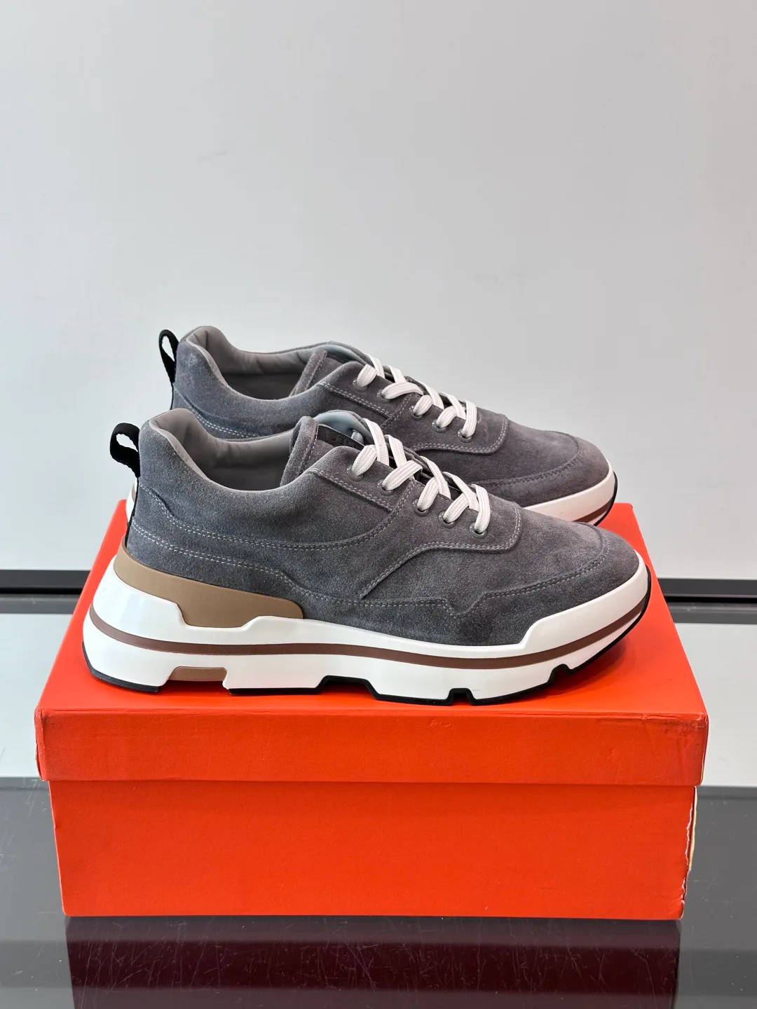 Men's Sneakers HERMES 18500618