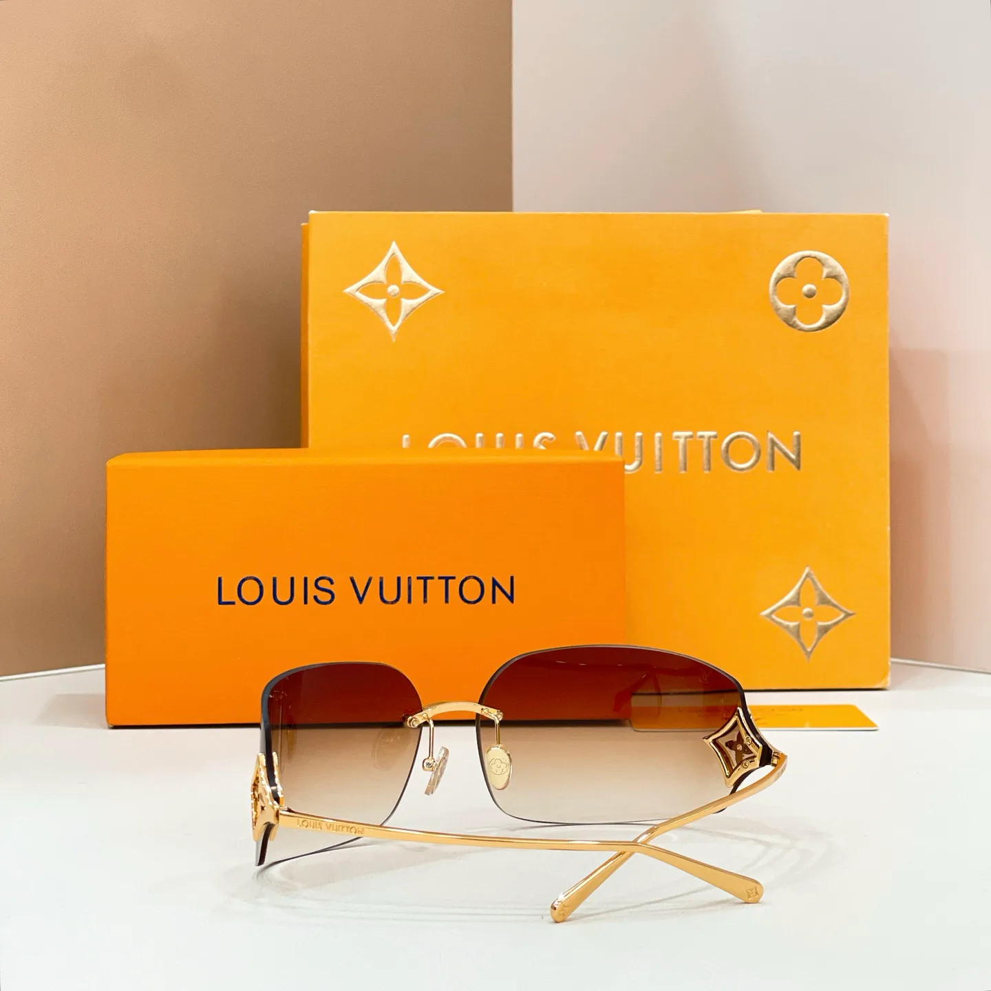 Glasses LOUIS VUITTON 17916279