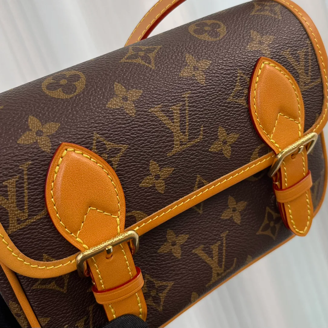 Классические Сумки Женские Louis Vuitton 18575200
