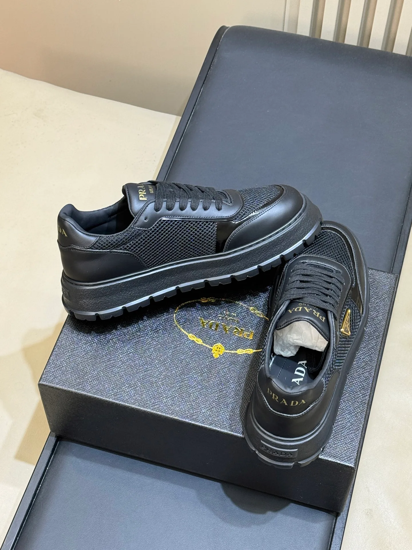 Men's Sneakers PRADA 17915324