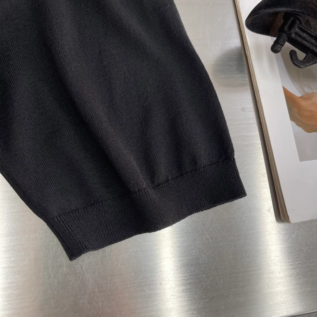 Men's Jumpers And Sweaters PRADA 18191280