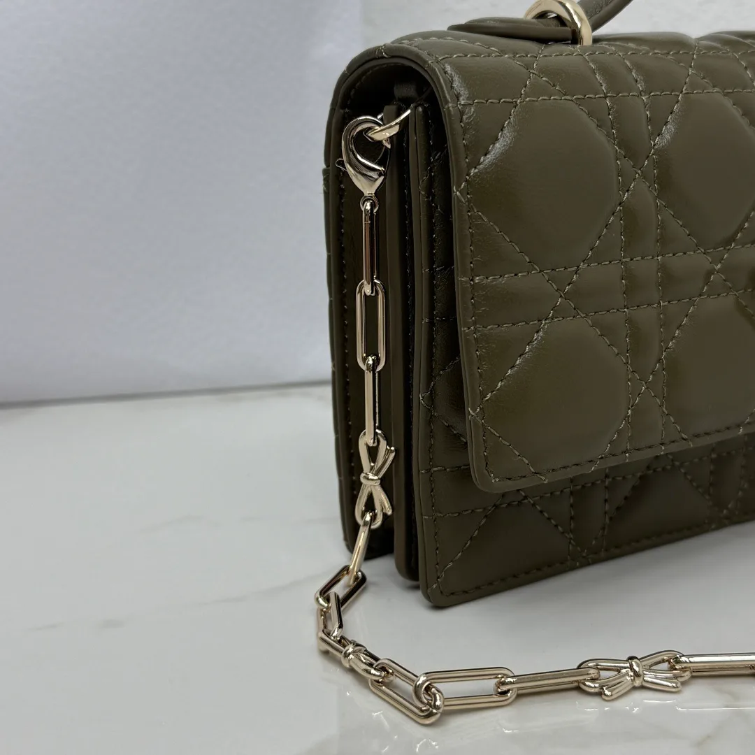 Women's Classic Handbags CHRISTIAN DIOR 18116381