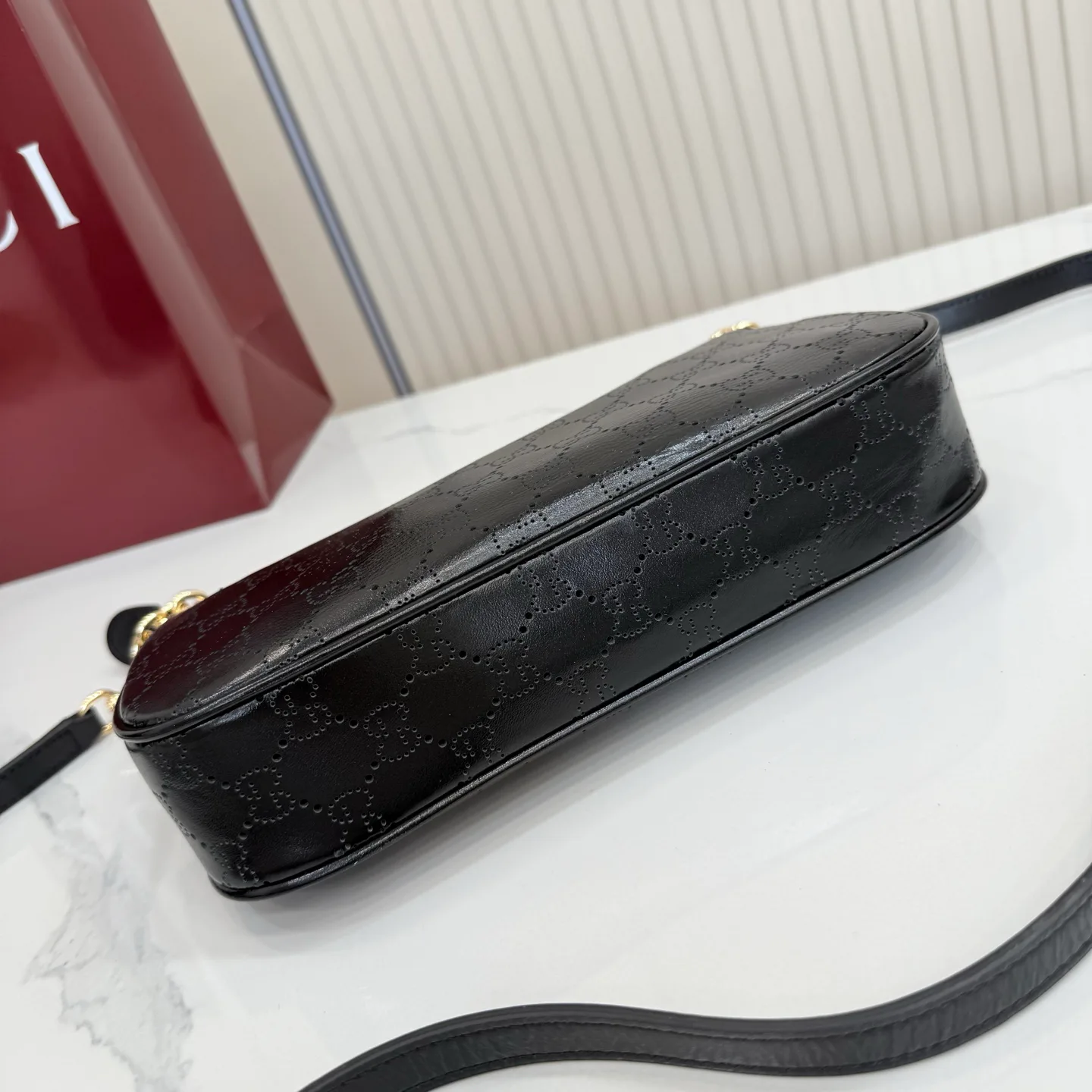 Women's Classic Handbags GUCCI 17872505