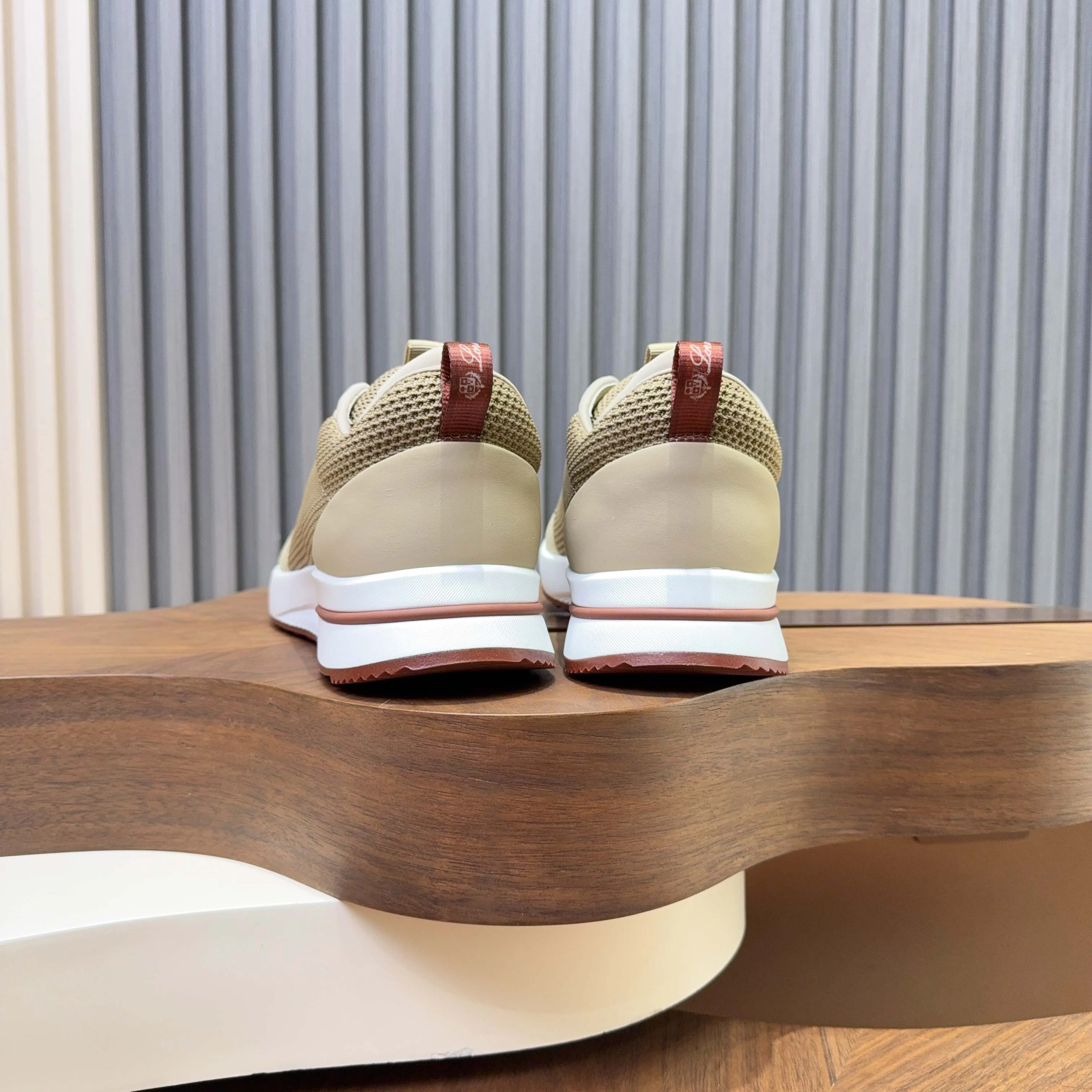 Men's Sneakers LORO PIANA 18250717