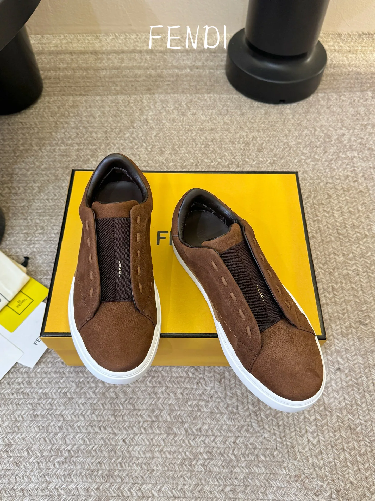 Women's Sneakers FENDI 17562241
