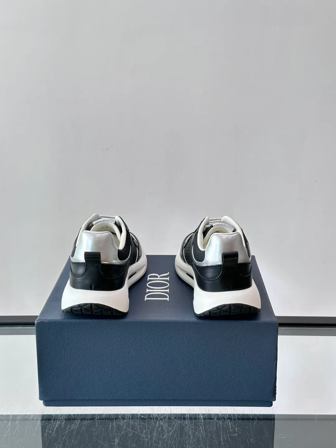 Men's Sneakers CHRISTIAN DIOR 18118601