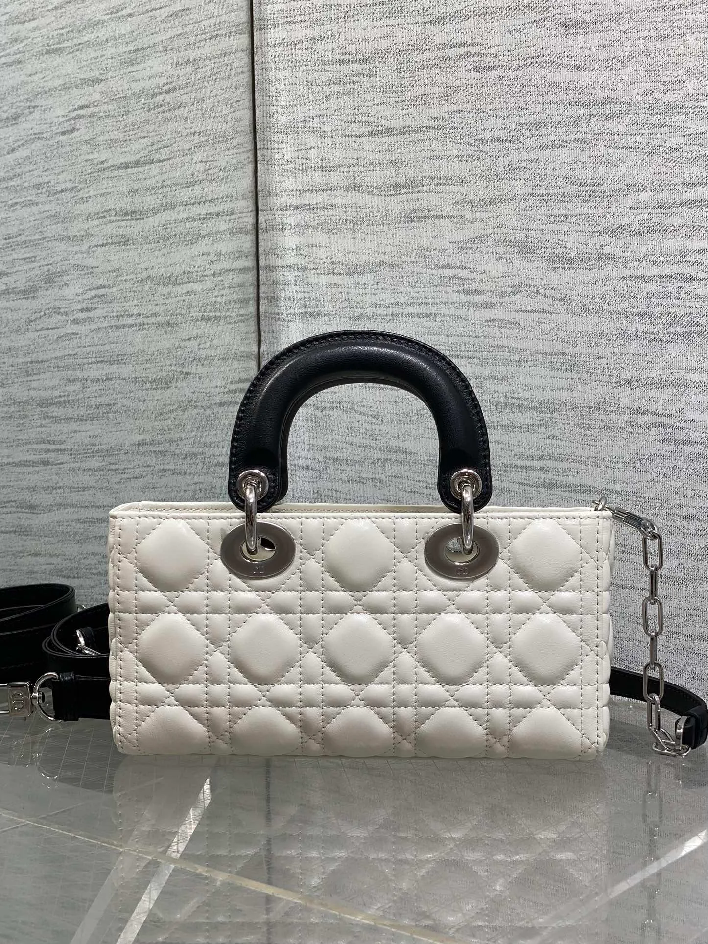 Women's Classic Handbags CHRISTIAN DIOR 18392934