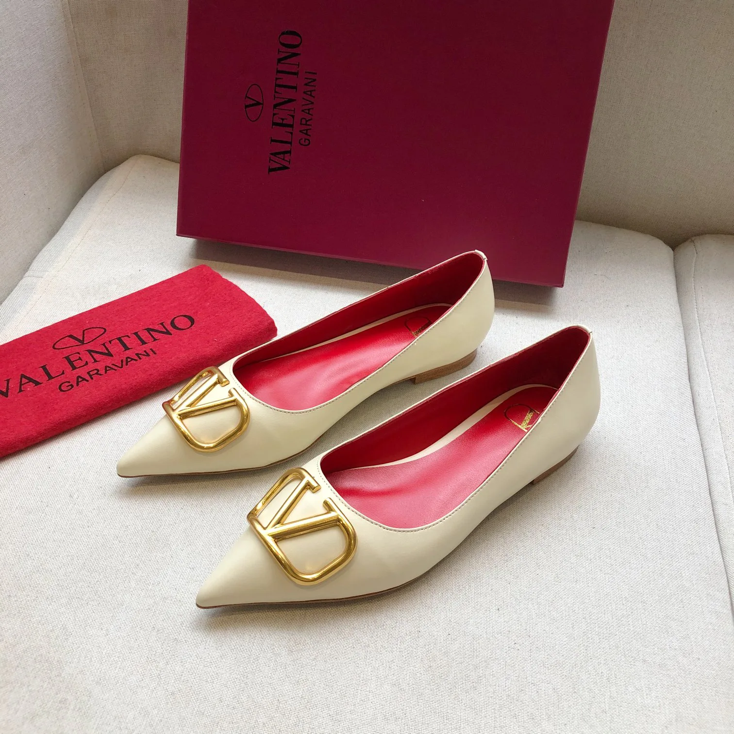 Women's Heels VALENTINO 17956852