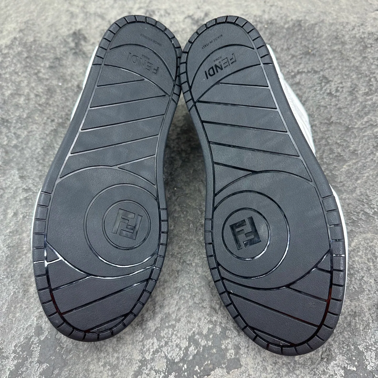 Men's Sneakers FENDI 18154161