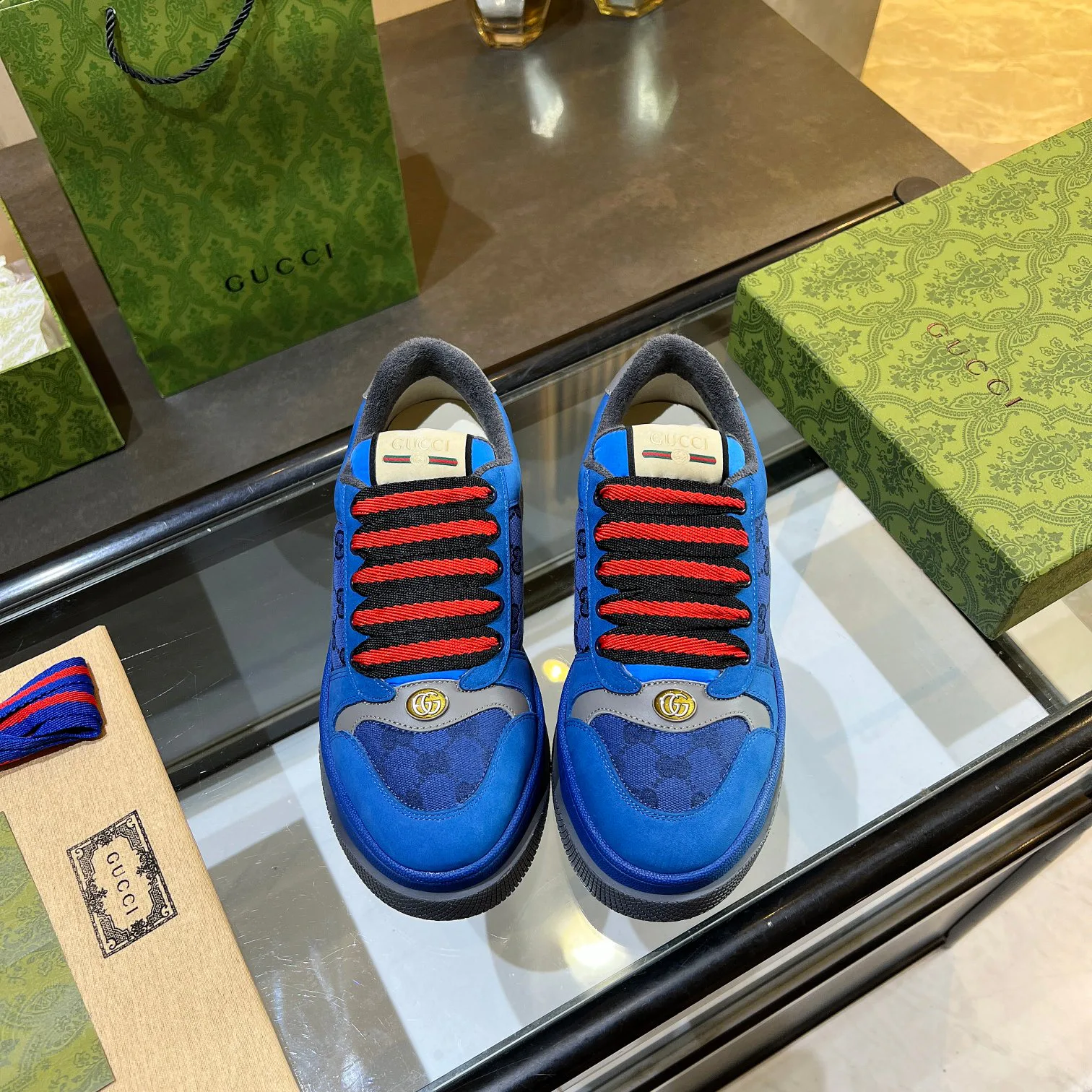 Women's Sneakers GUCCI 17955440