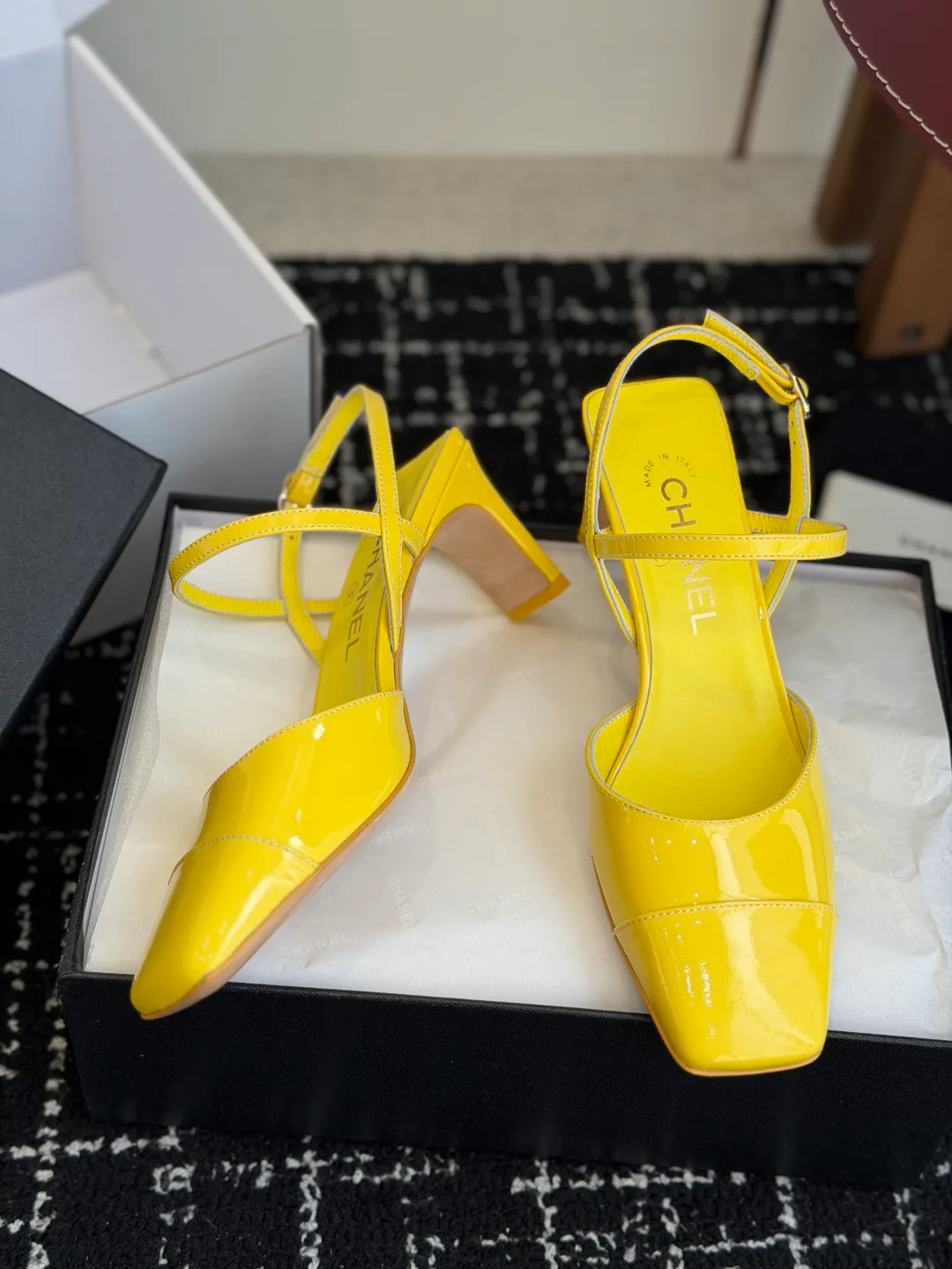 Women's Open-Toe Sandals CHANEL 17375247