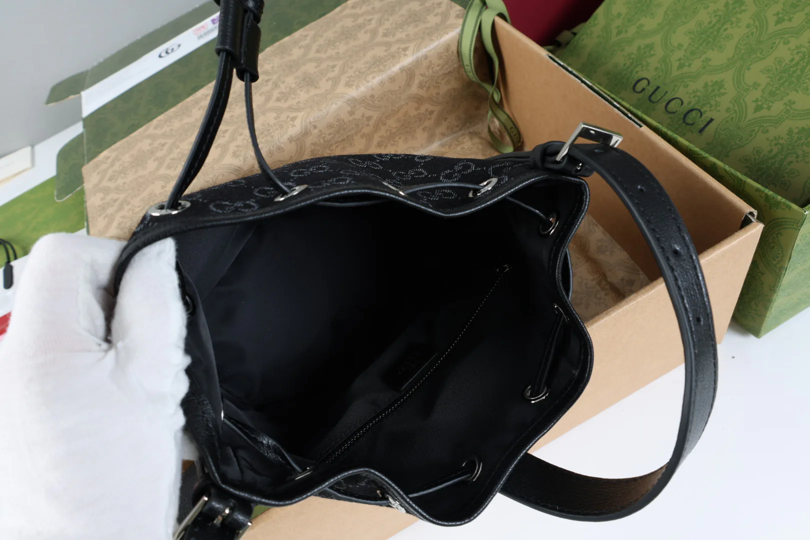 Women's Classic Handbags GUCCI 18065455