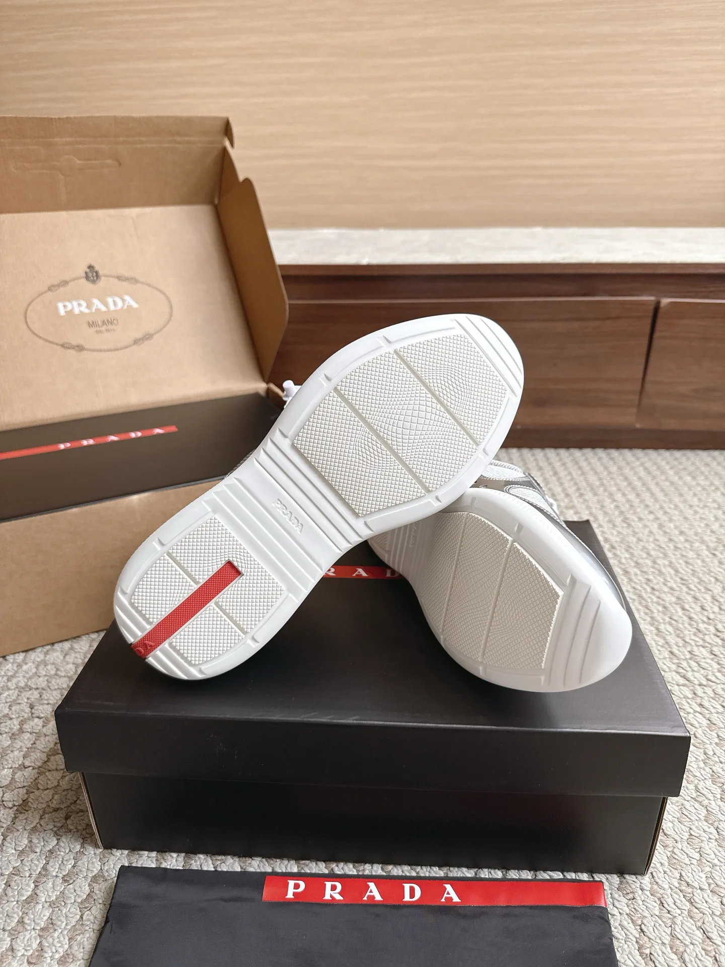 Women's Sneakers PRADA 17470457