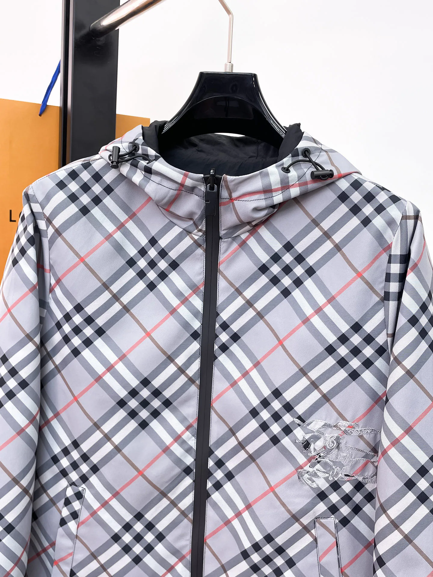 Men's Jackets And Down Jackets BURBERRY 17966725