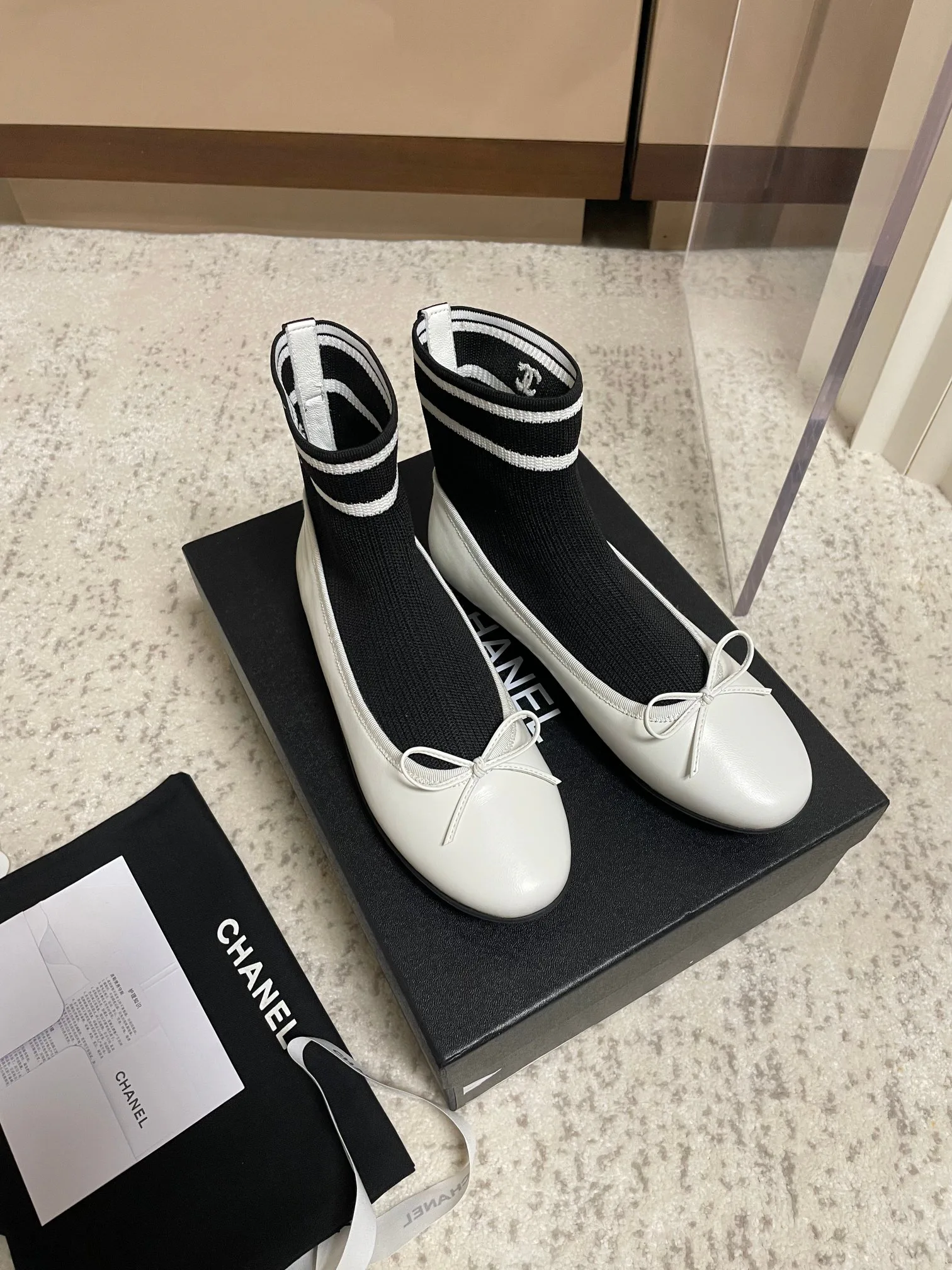 Women's Ballet Flats CHANEL 17946654