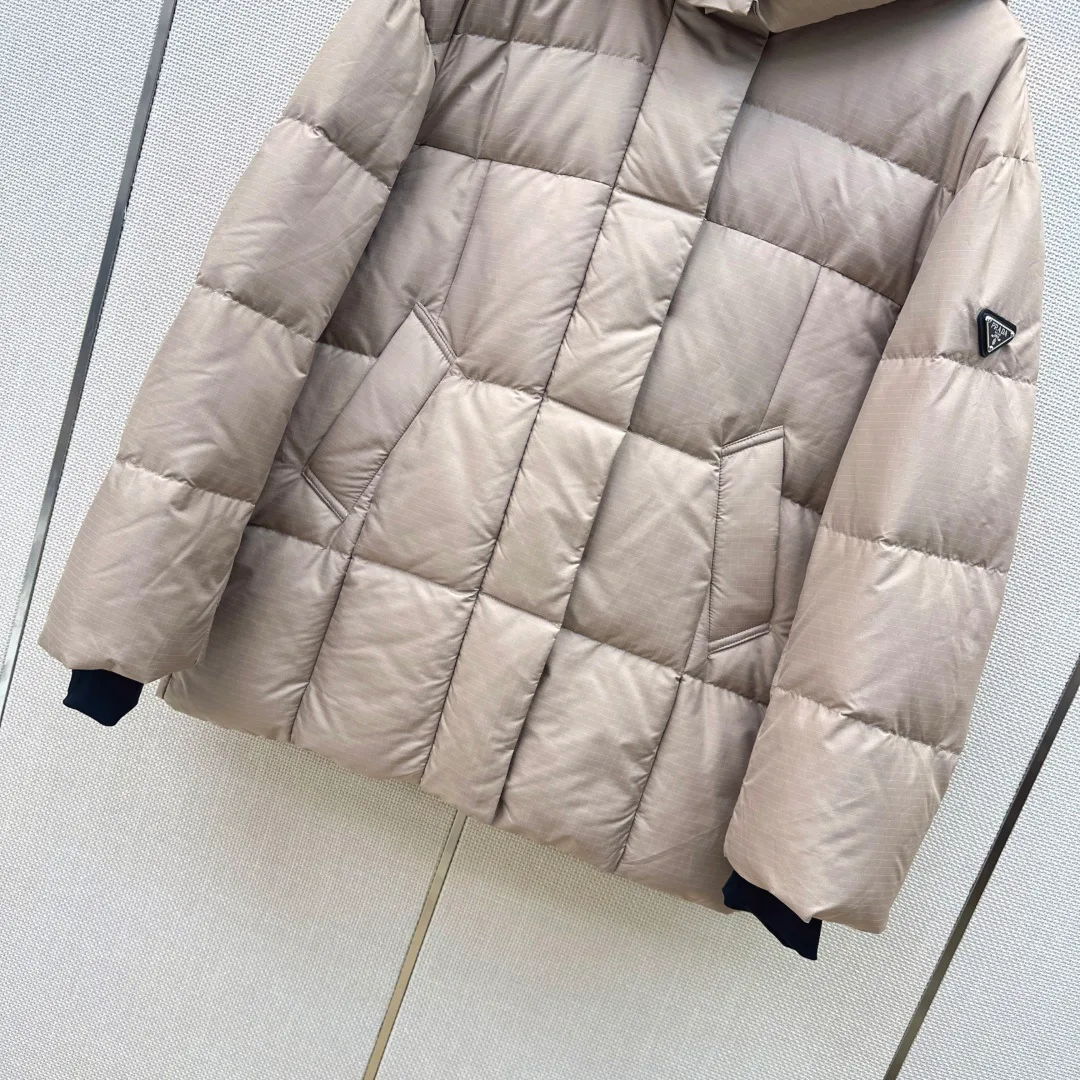 Women's Jackets And Down Jackets PRADA 18094553