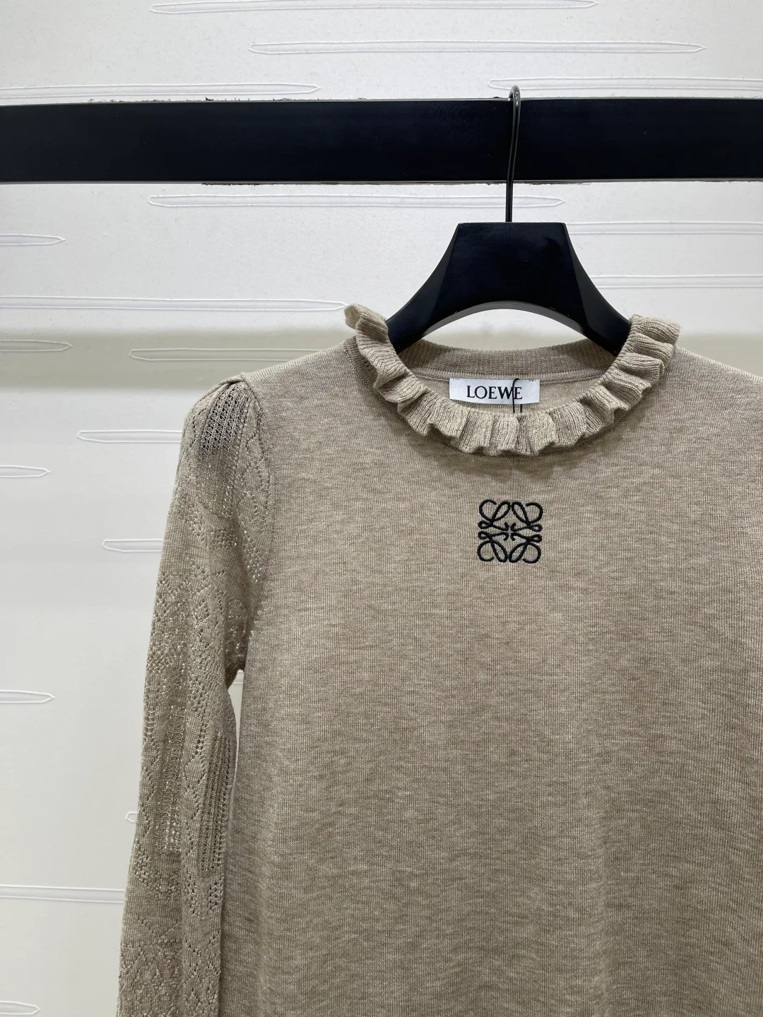 Women's Jumpers And Sweaters LOEWE 17460262