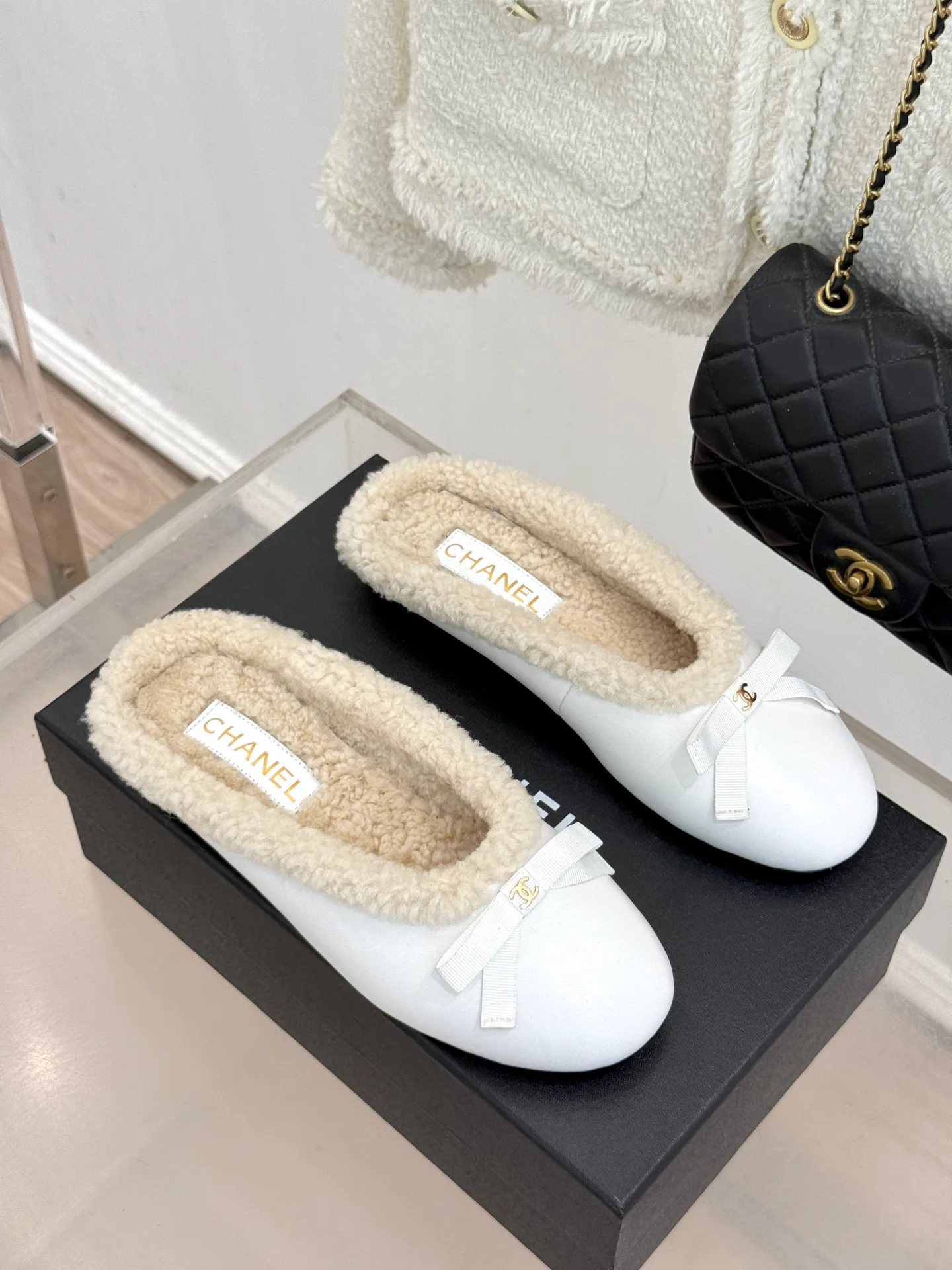 Women's Mules And Clogs CHANEL 17938393