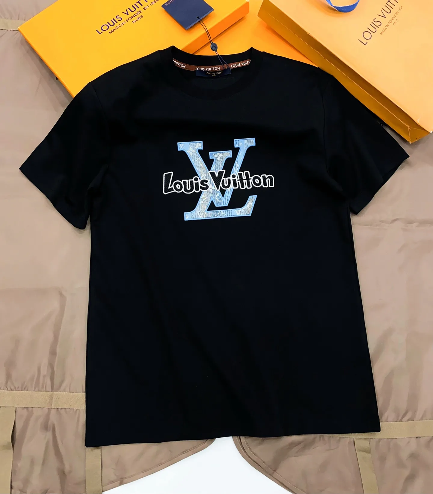Men's T-Shirts LOUIS VUITTON 17435843