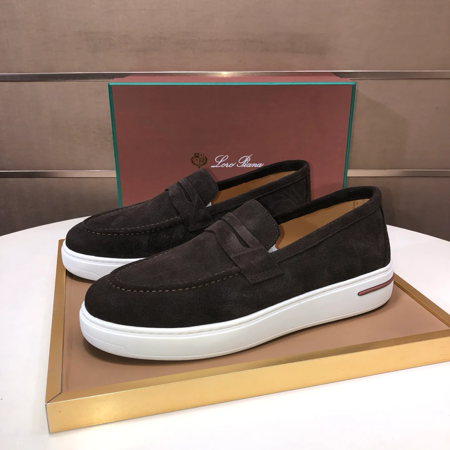 Women's Loafers And Moccasins LORO PIANA 17918050