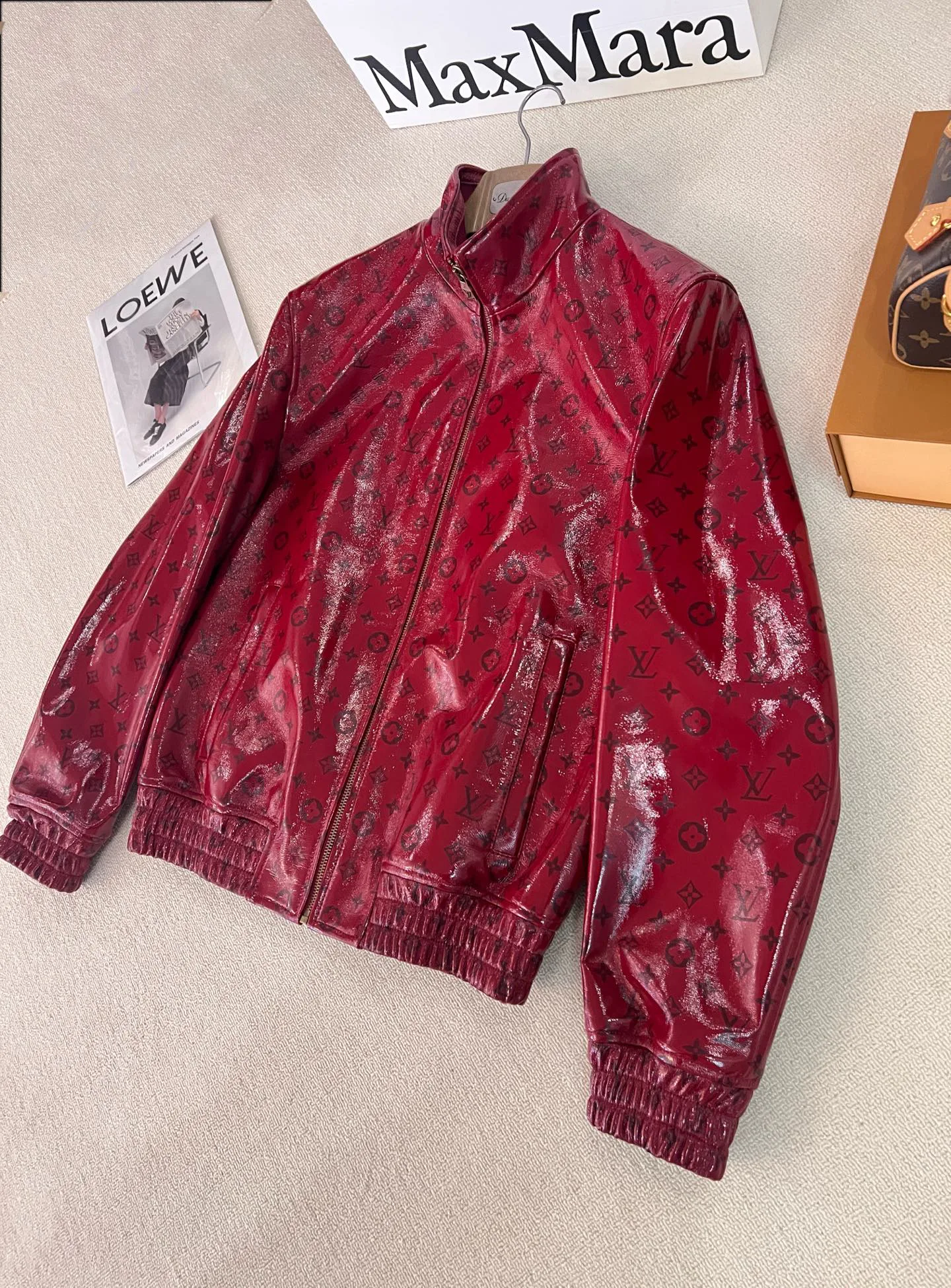 Women's Leather Jackets And Sheepskin Coats LOUIS VUITTON 18409009