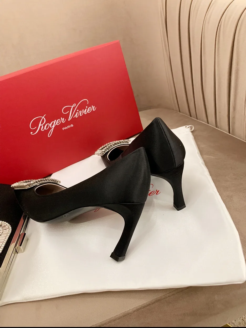 Women's Heels ROGER VIVIER 17550751