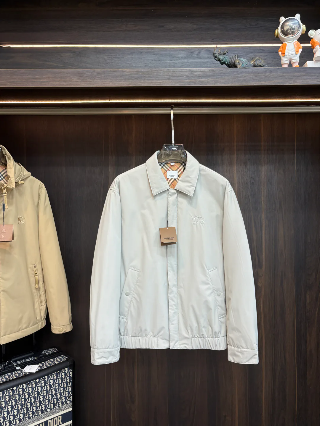Women's Jackets And Down Jackets BURBERRY 18157287