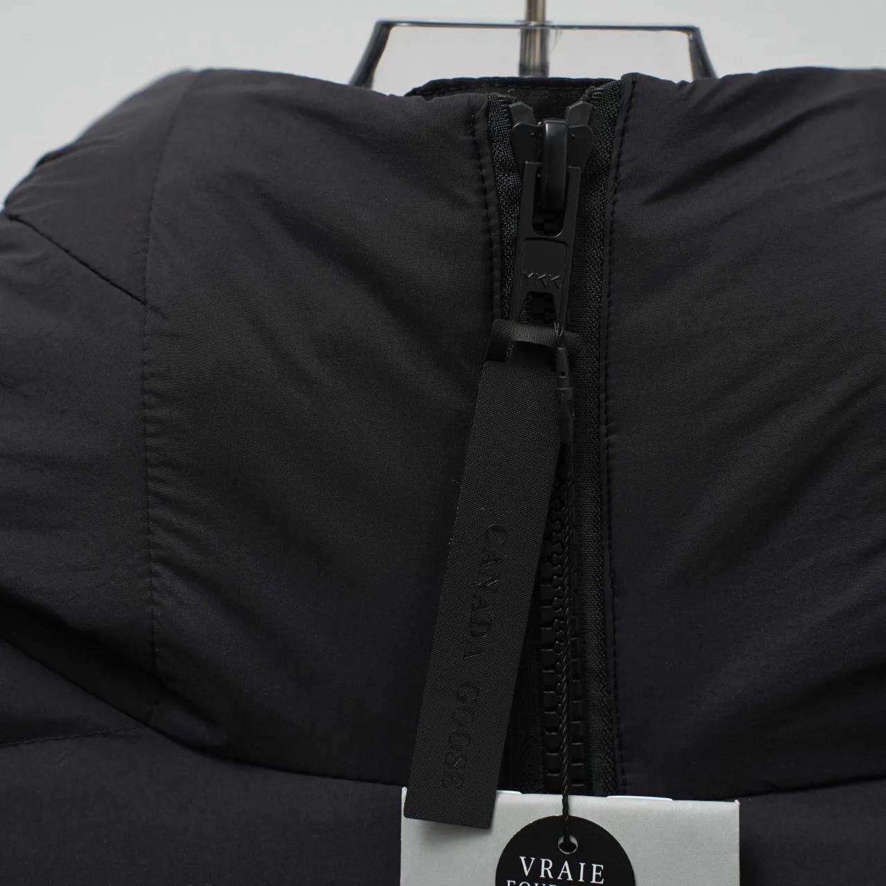 Men's Jackets And Down Jackets CANADA GOOSE 18492281