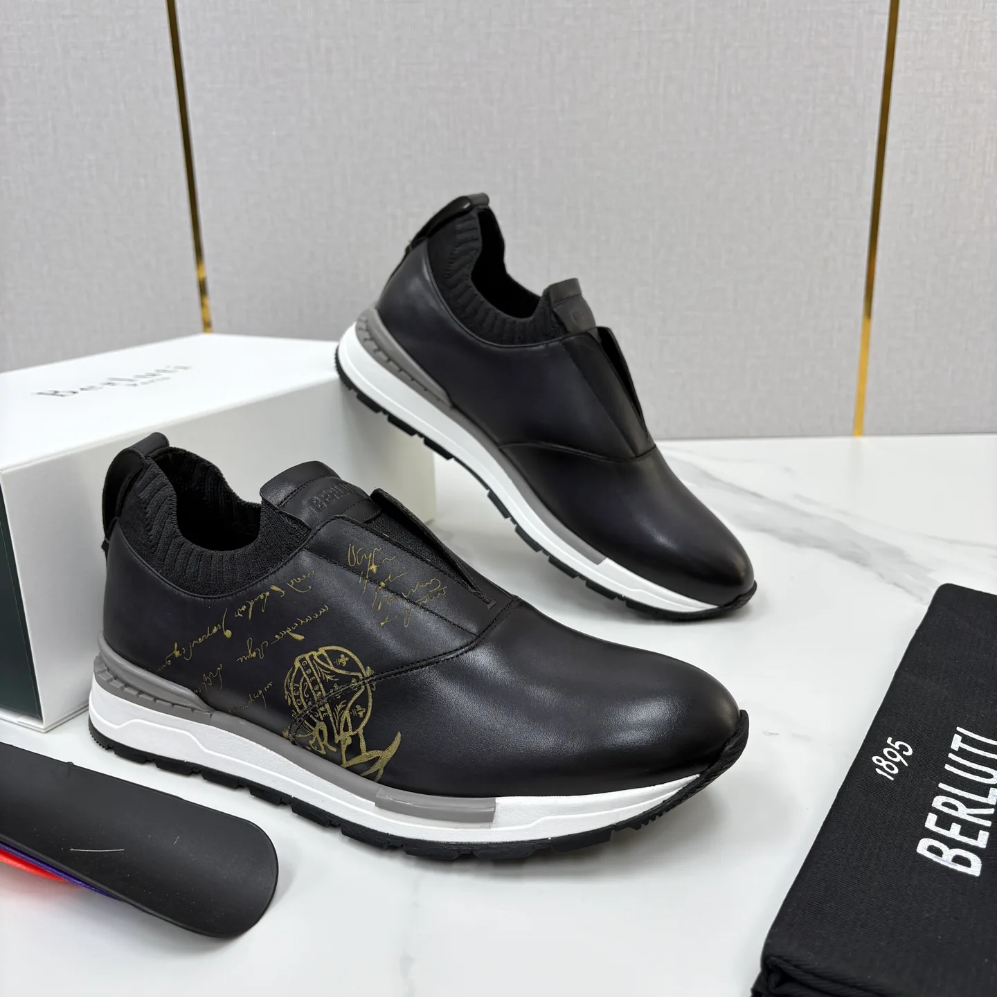 Men's Sneakers BERLUTI 17804117