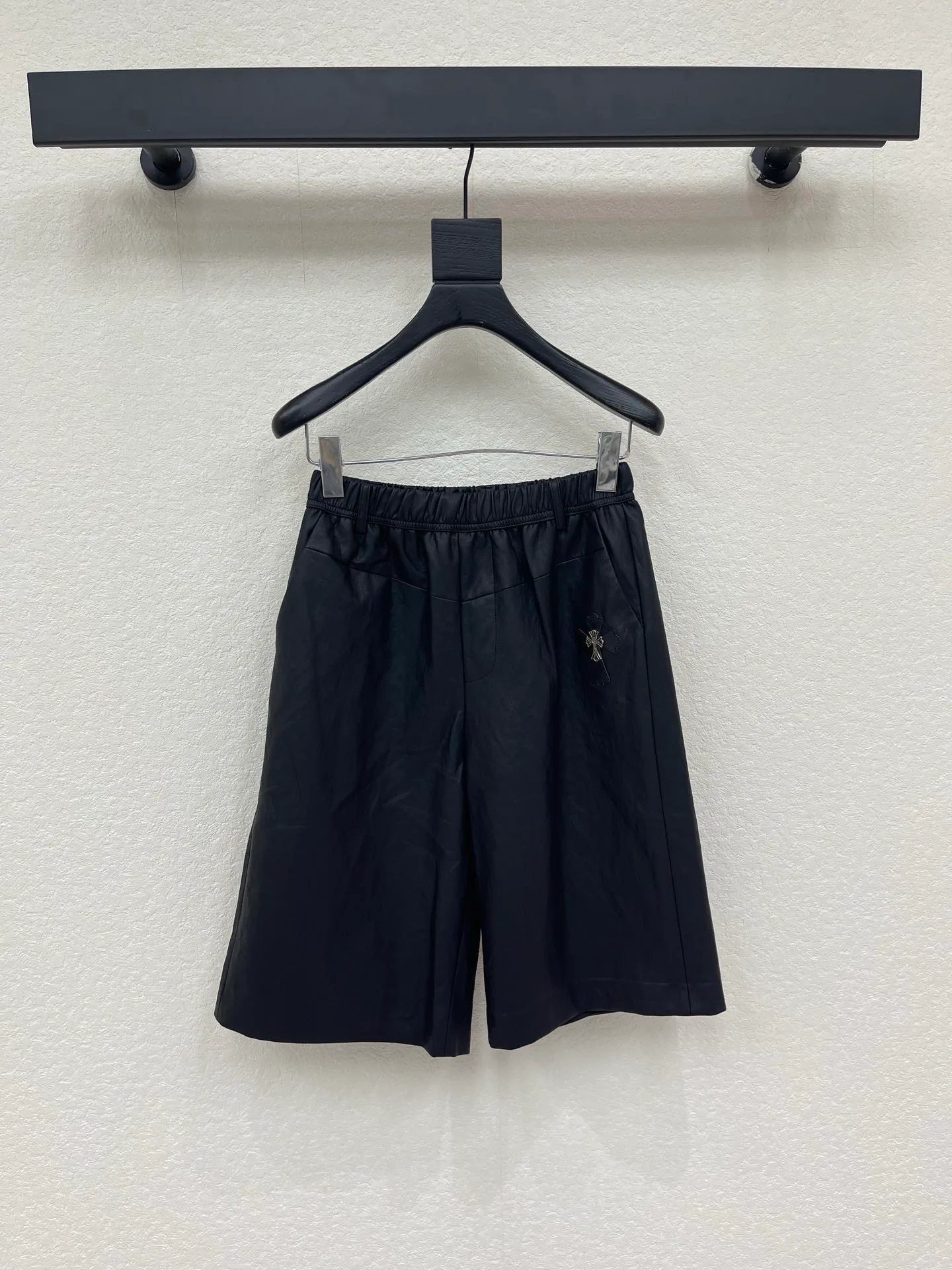 Women's Shorts CHROME HEARTS 18017073