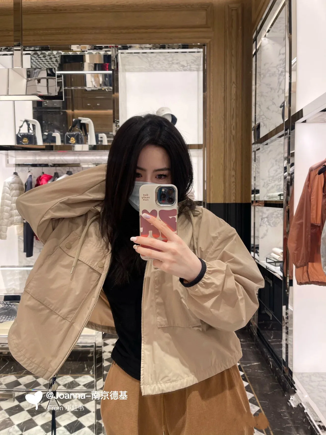 Women's Jackets And Down Jackets MONCLER 18401518