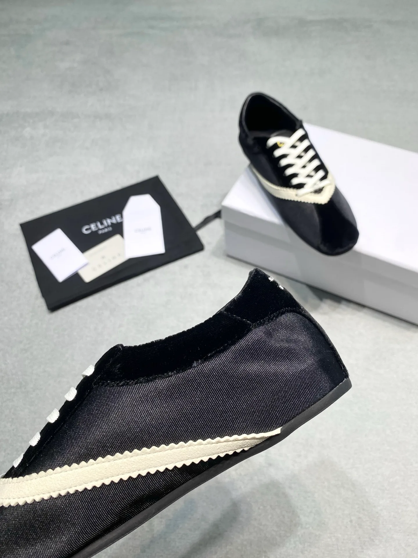 Women's Sneakers CELINE 17433734