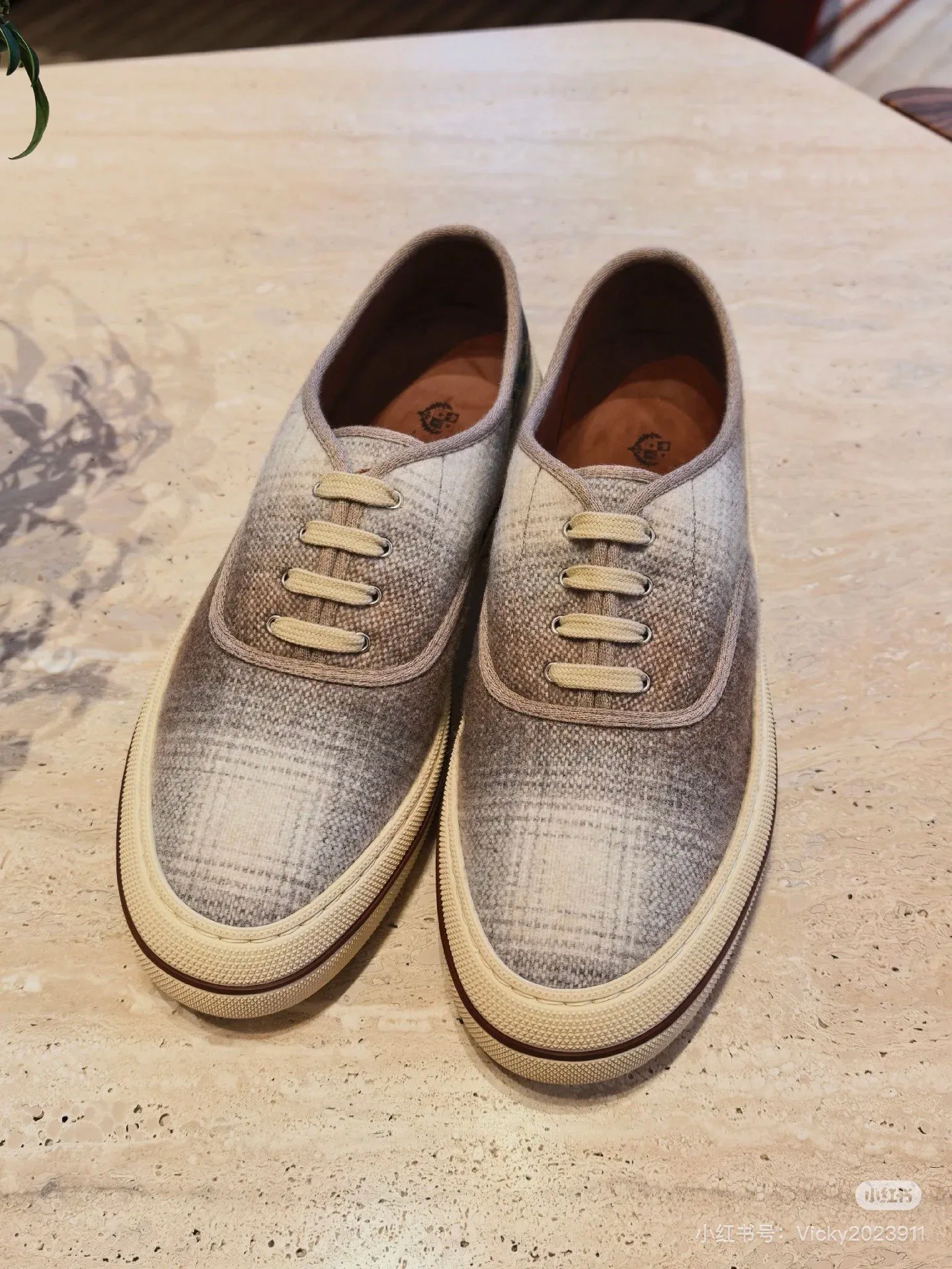 Women's Sneakers LORO PIANA 18258094
