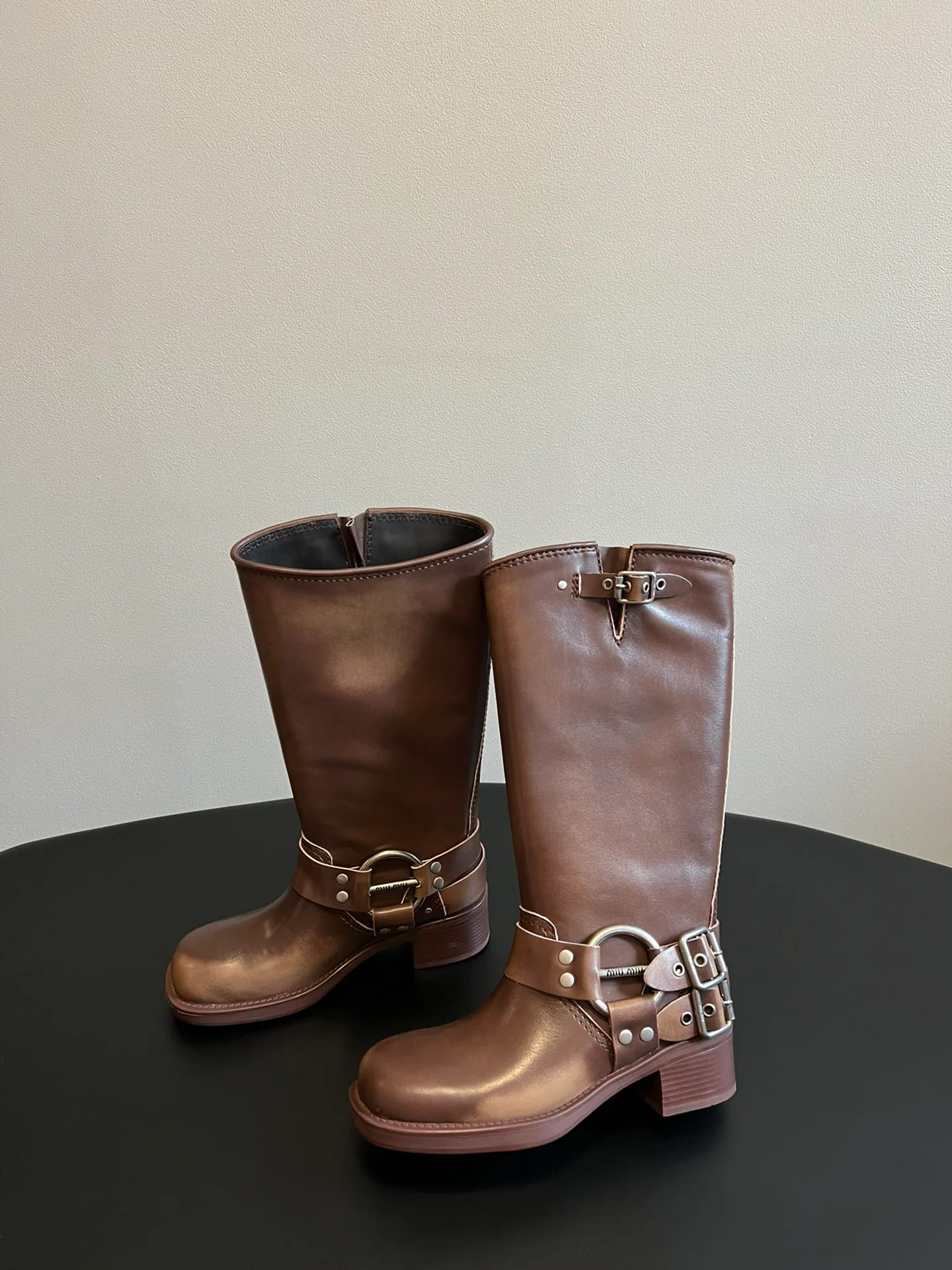 Women's Boots MIU MIU 18137432